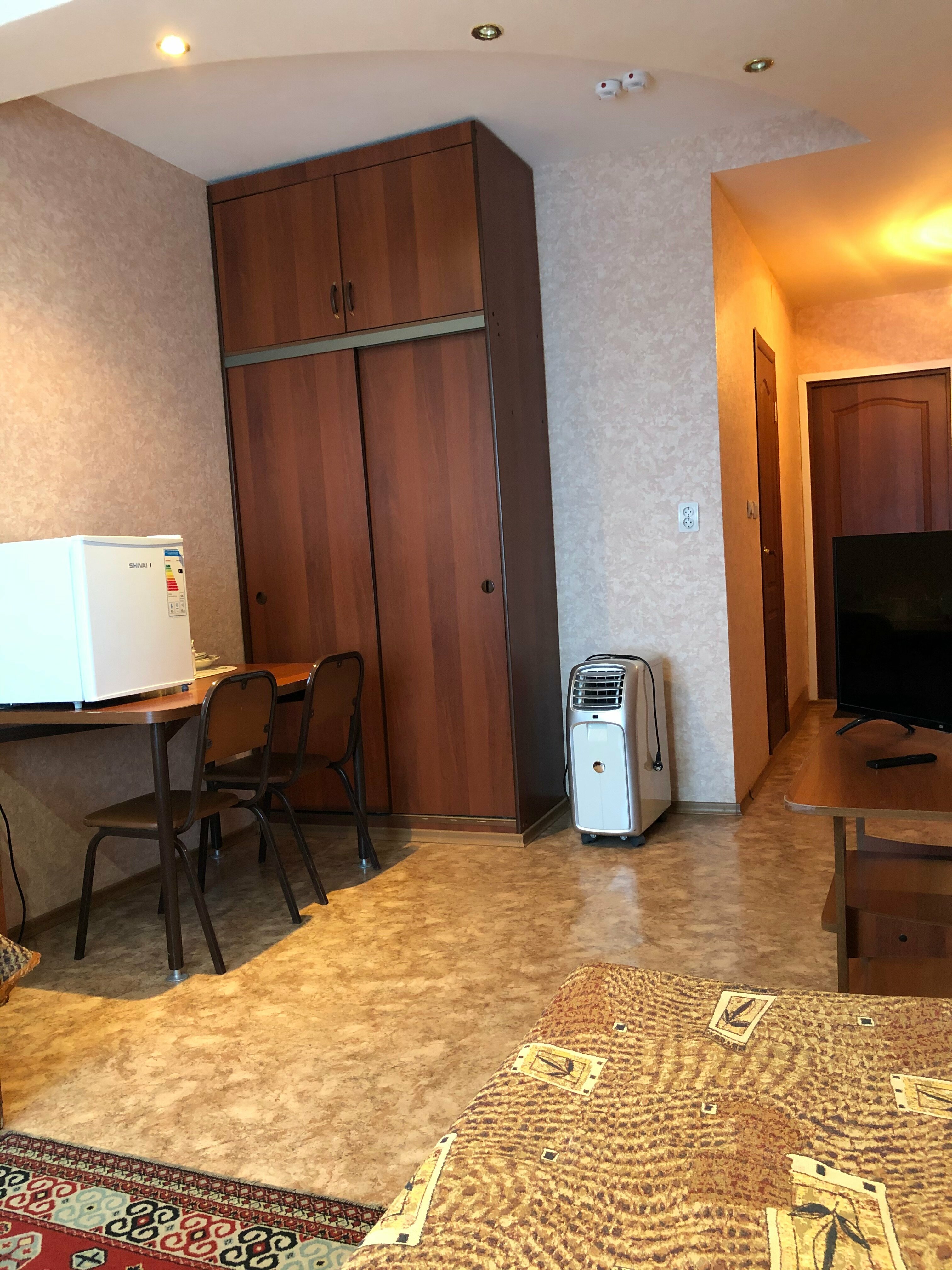 Стандартный двухместный номер с двумя односпальными кроватями