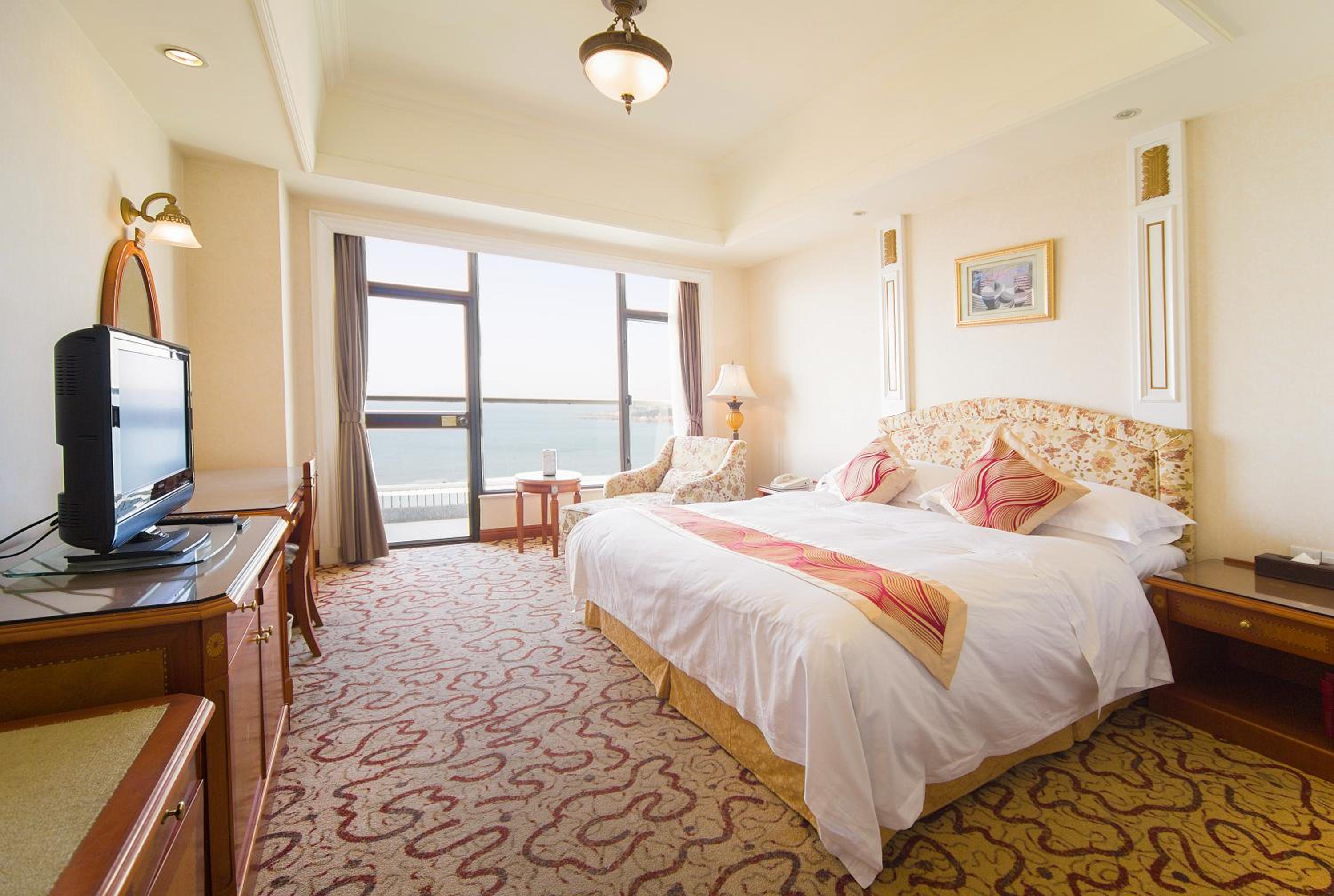 Executive Twin Room with Sea View
