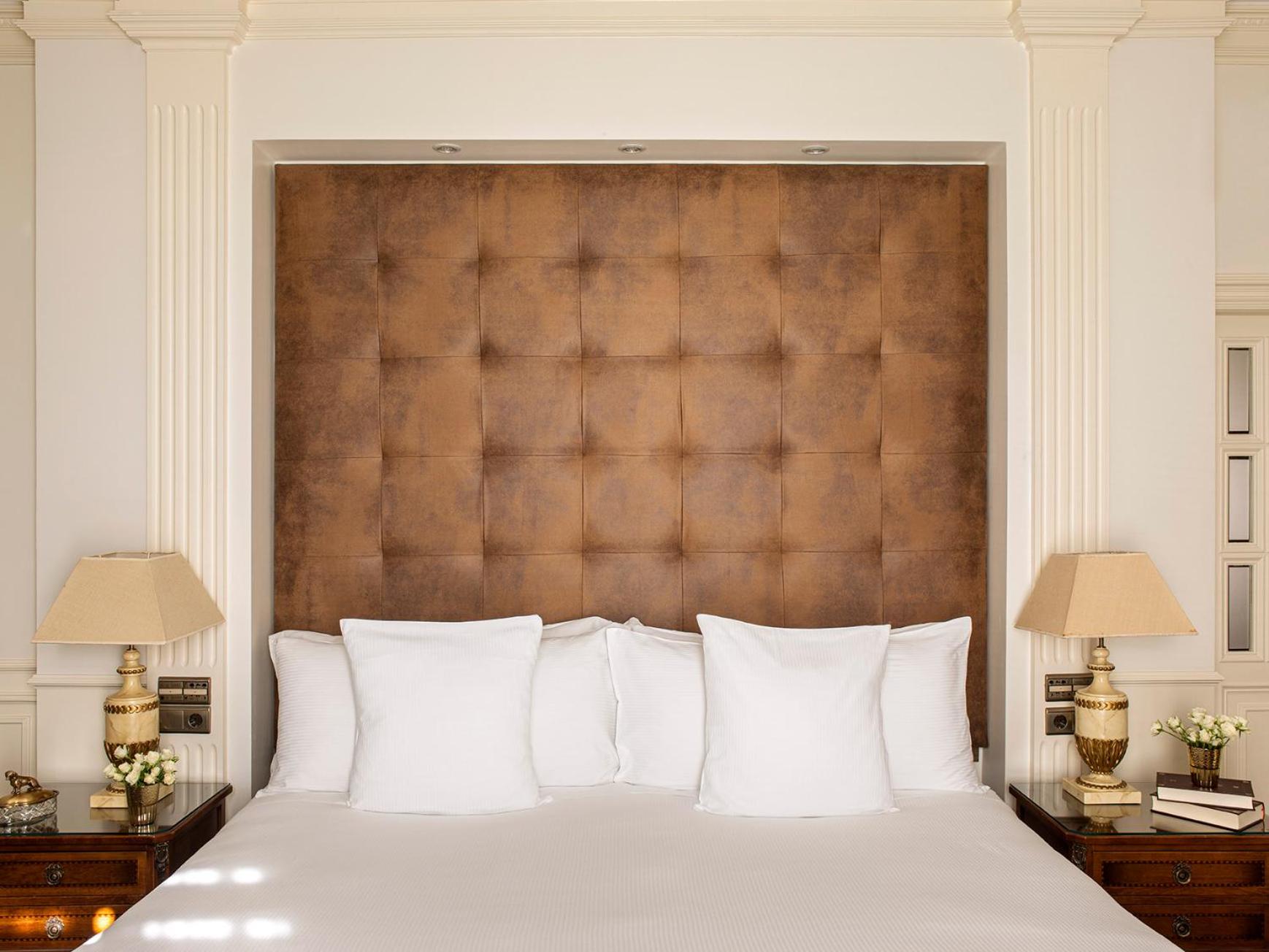 Castellana Presidential Suite Red Level