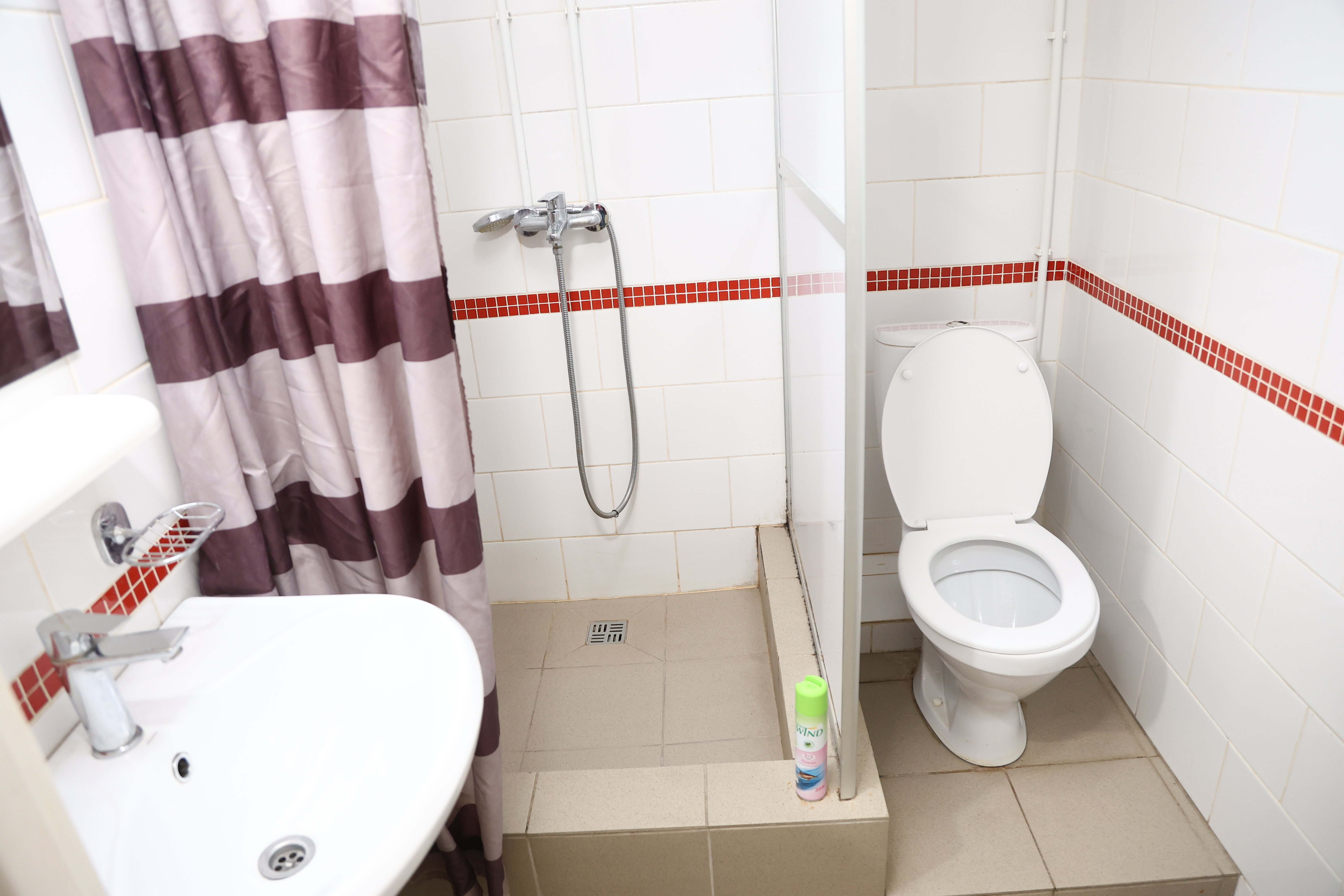 Двухместный номер с 2 отдельными кроватями и ванной