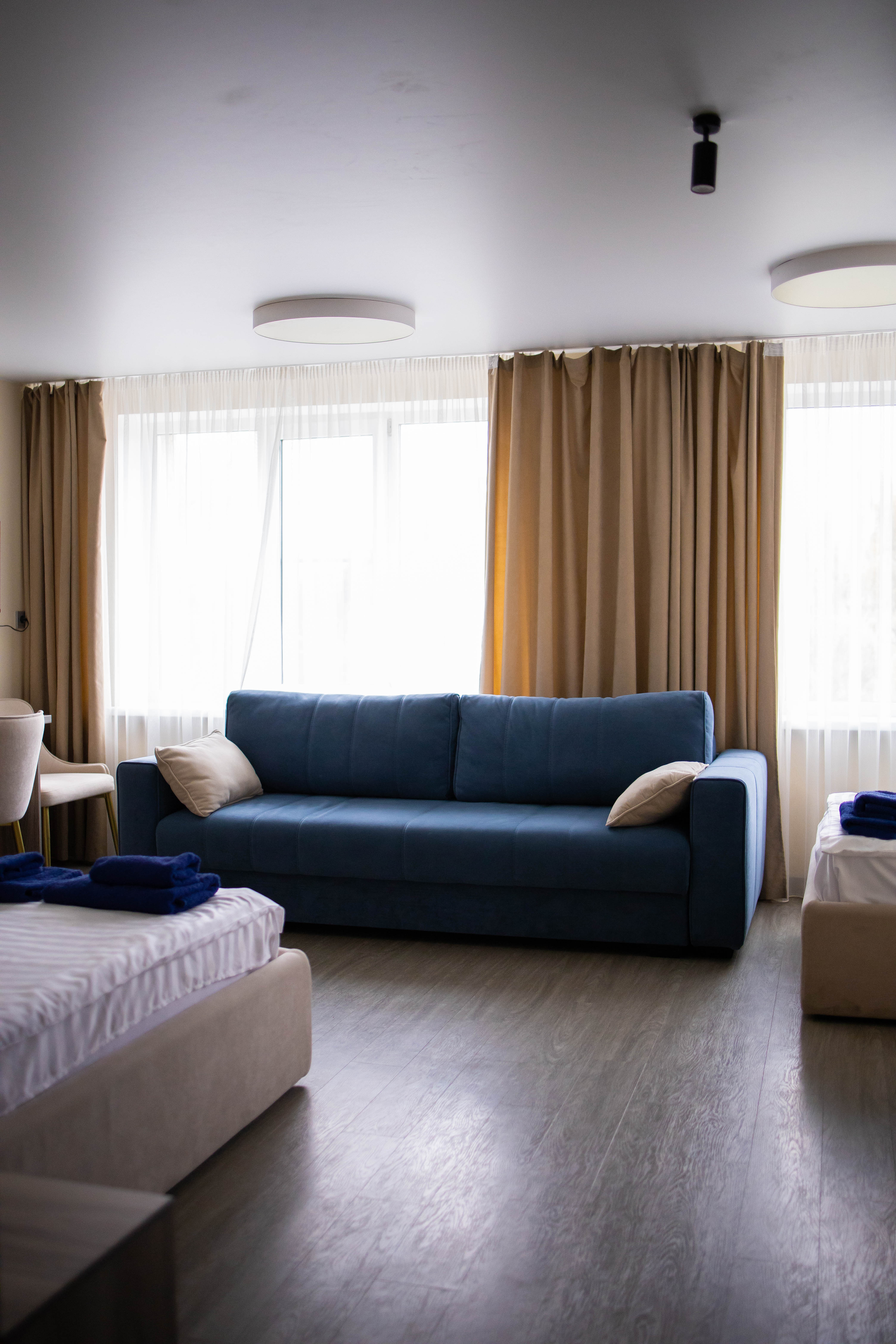 "Джуниор сюит" (Big)