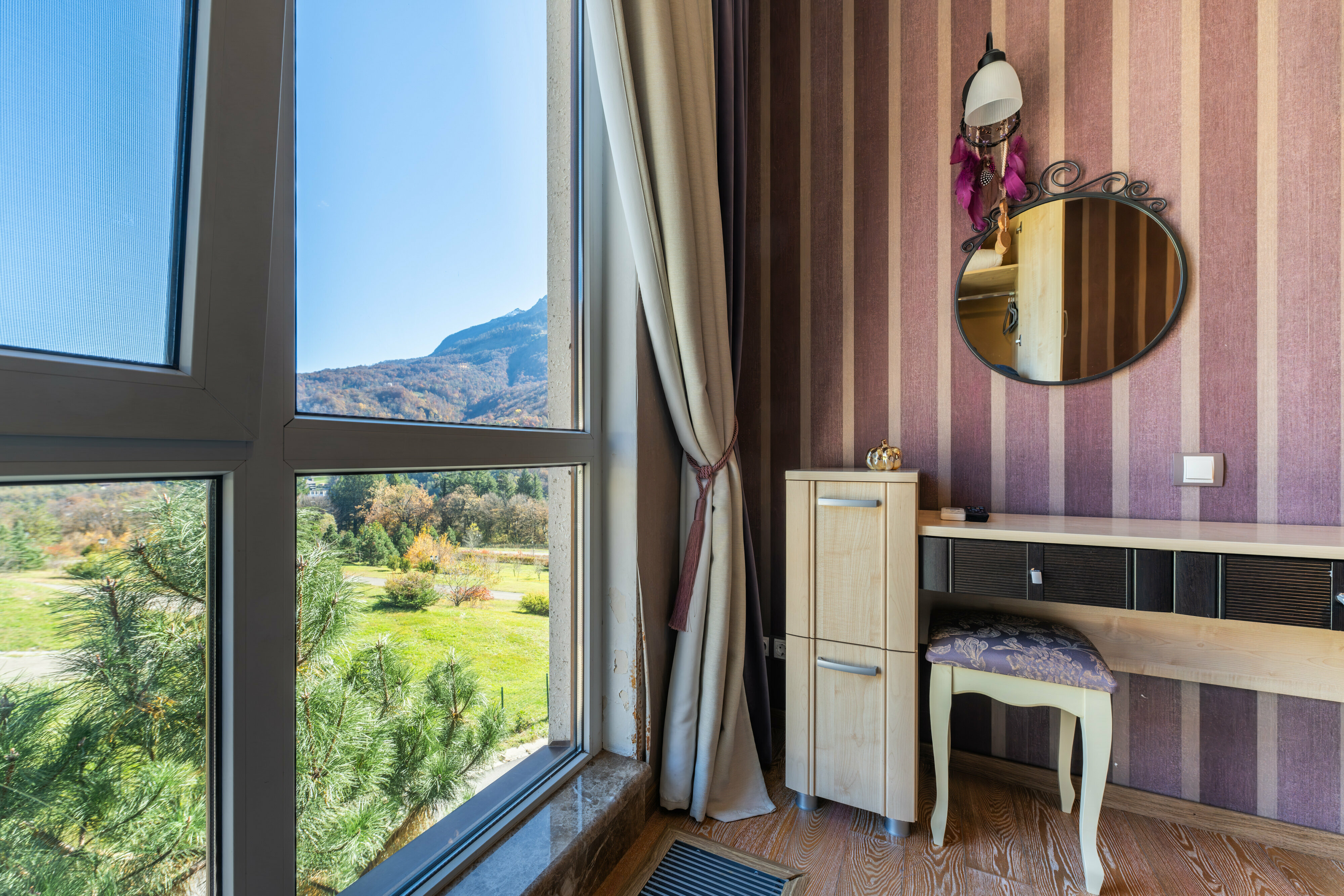 Шикарные апартаменты с видом на горы | №8 | 3 этаж