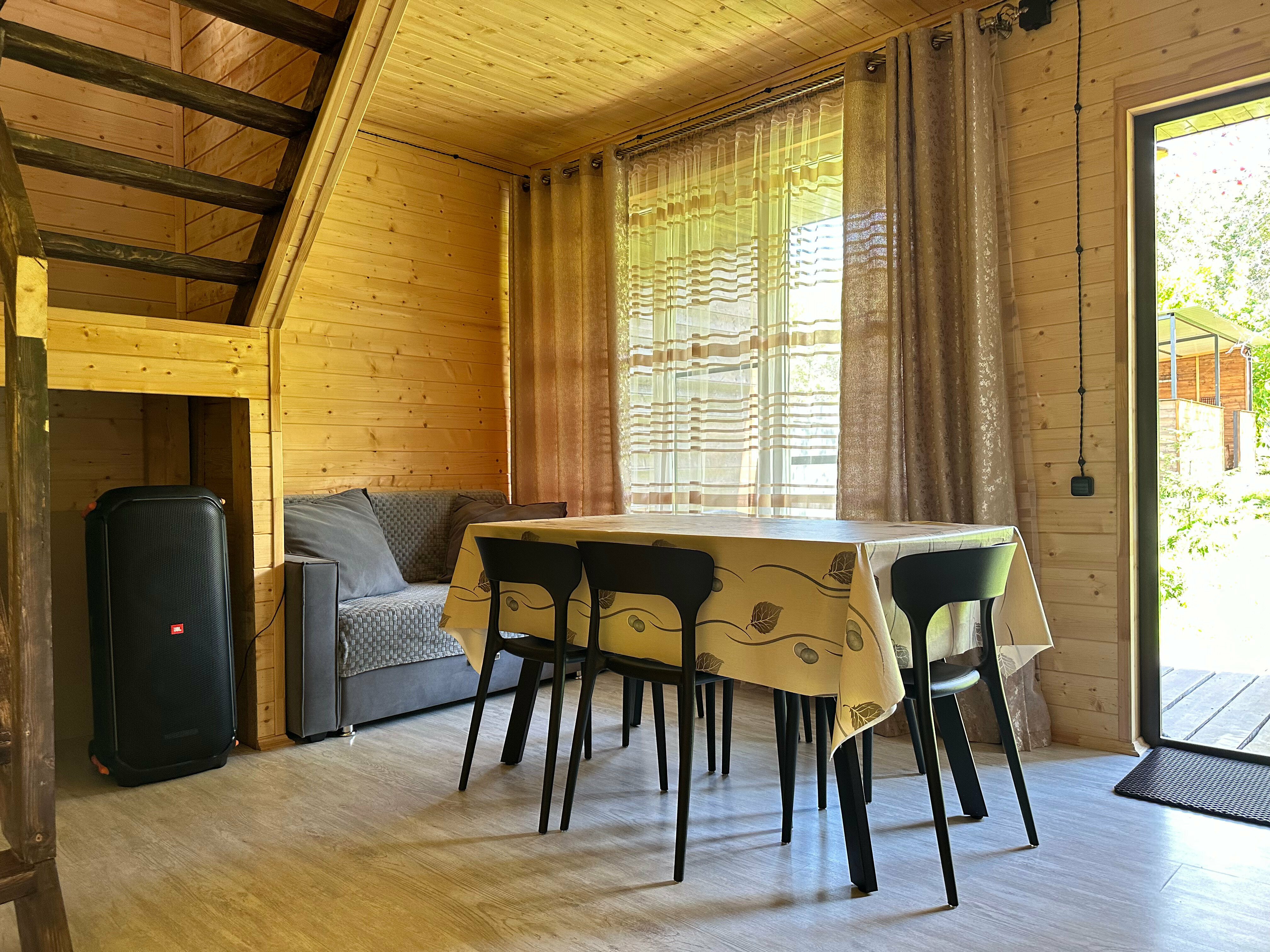 Коттедж для семейного отдыха