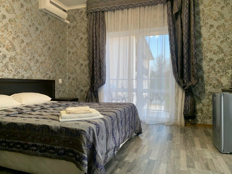 Панорамный номер с большим Балконом