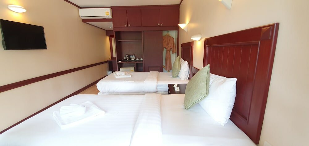 Deluxe Garden View Double or Twin