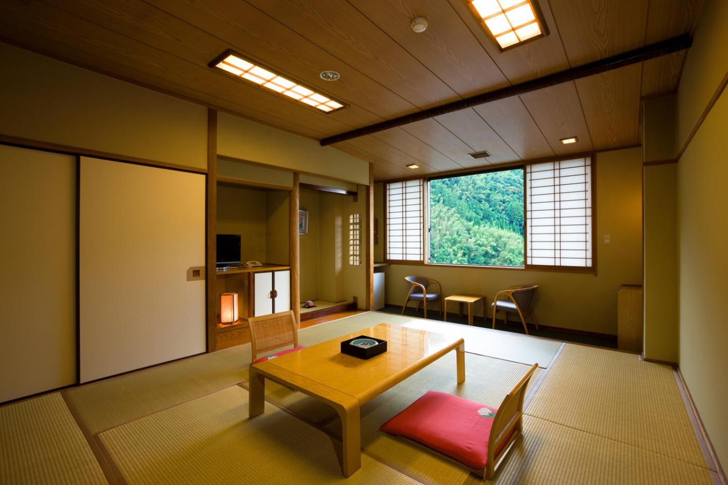 Standard Japanese-Style Room