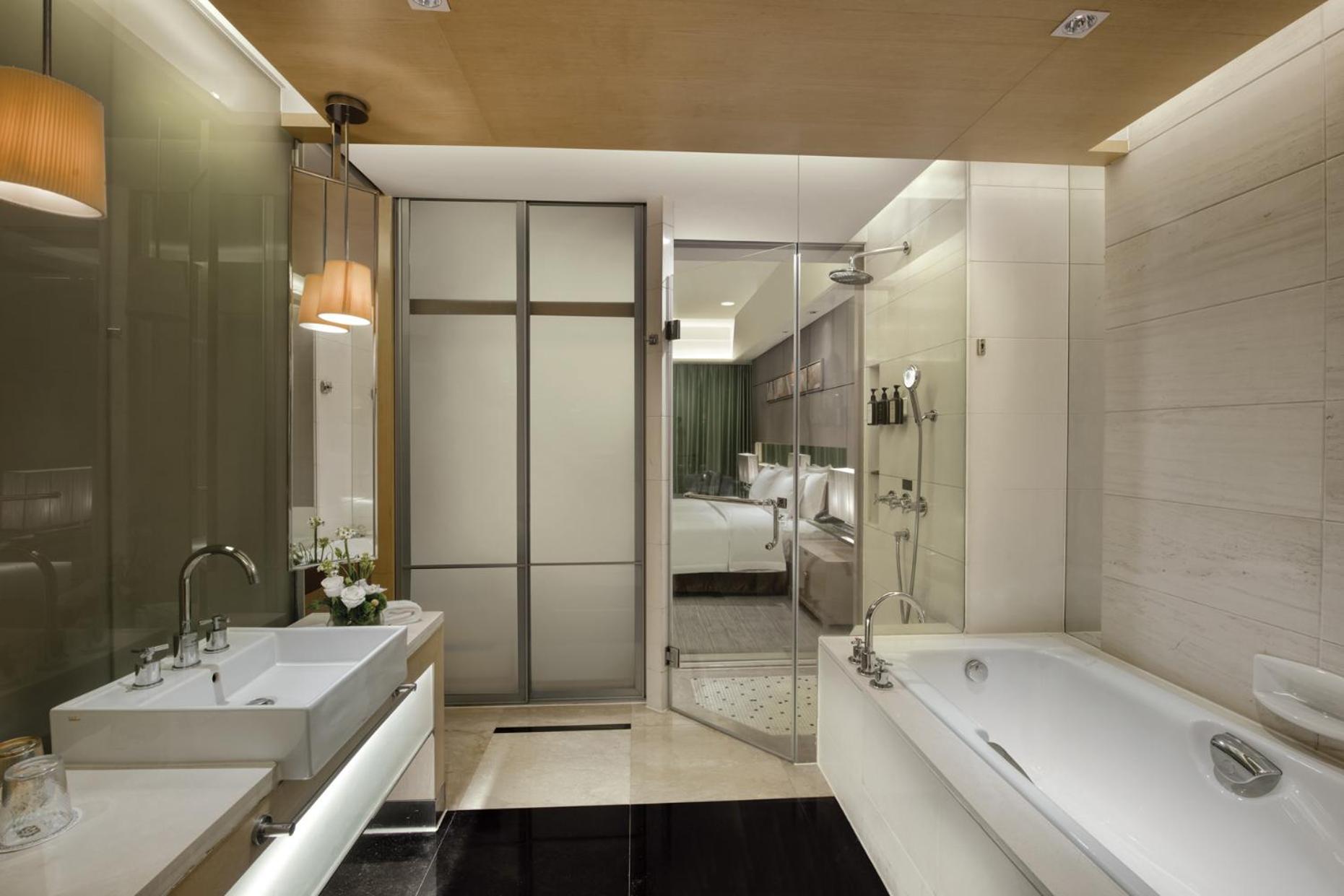 Executive Room - Garden View