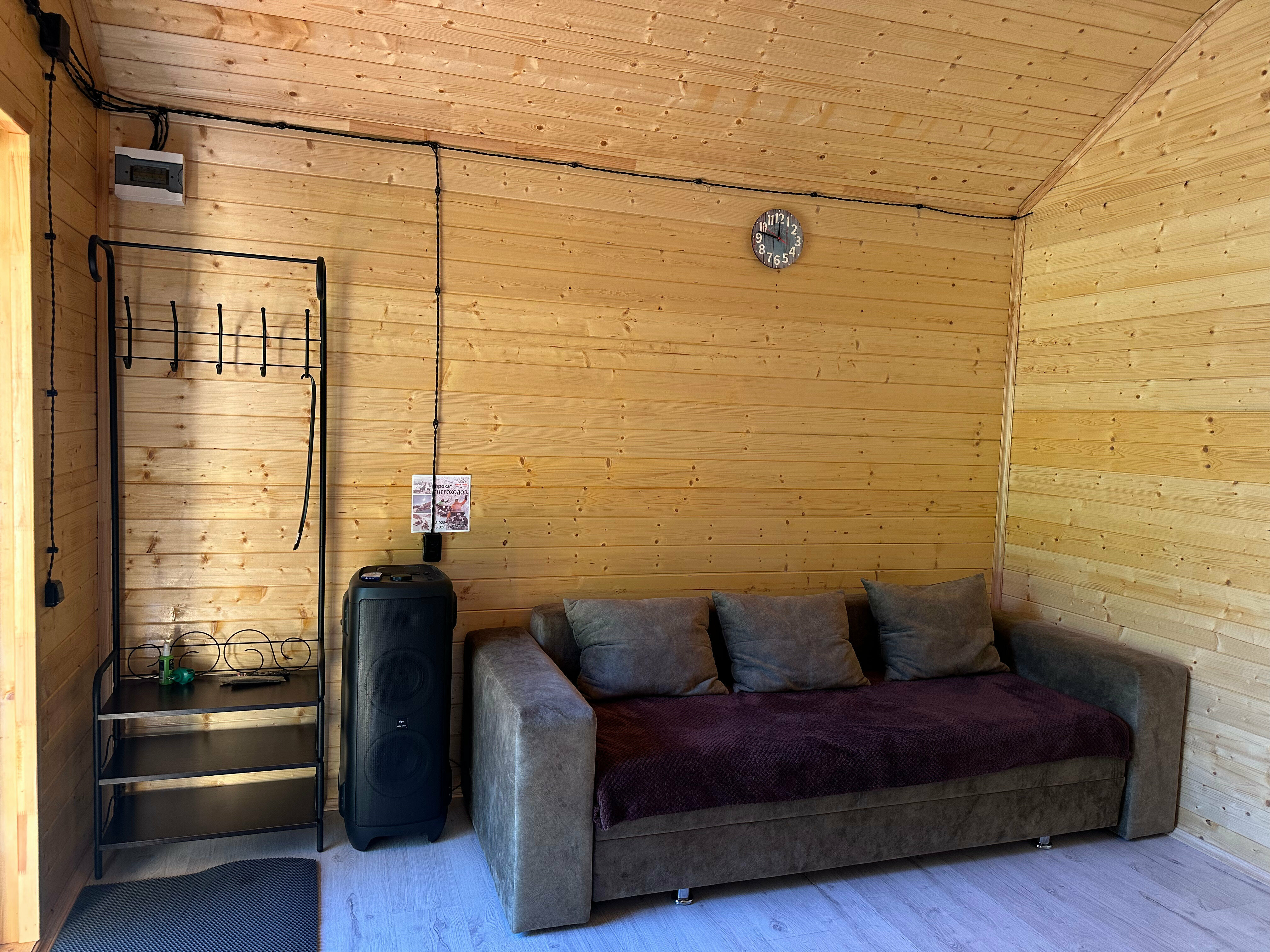 Коттедж с видом на лес