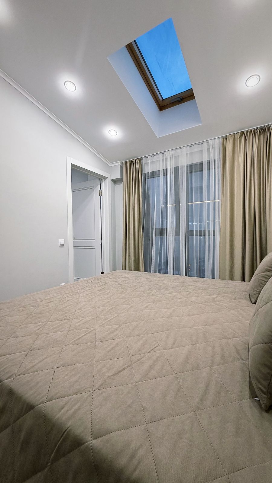 Апартаменты с балконом