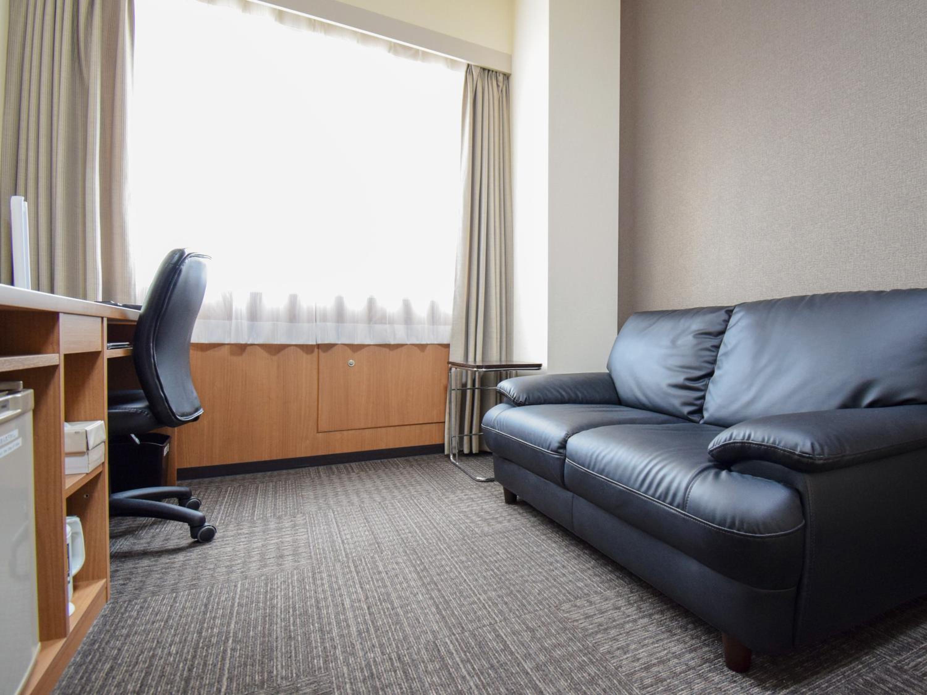 Double Room - Non-Smoking 