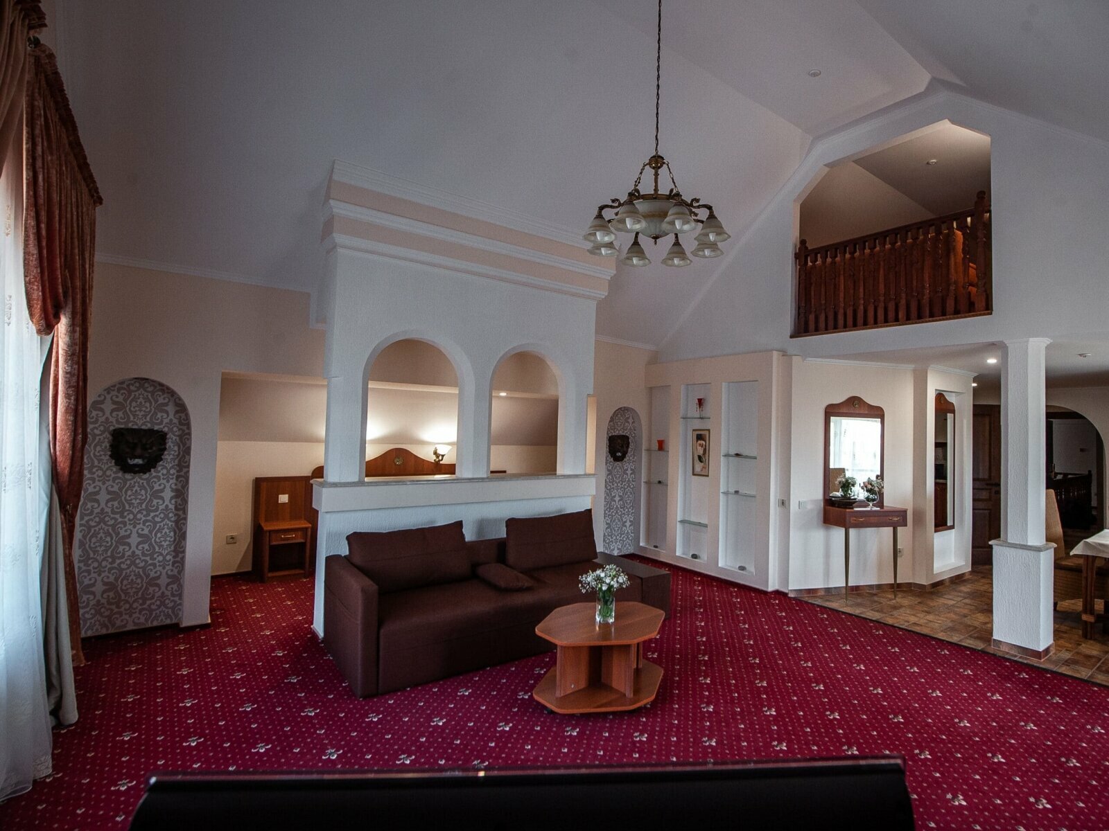 Люкс Римский