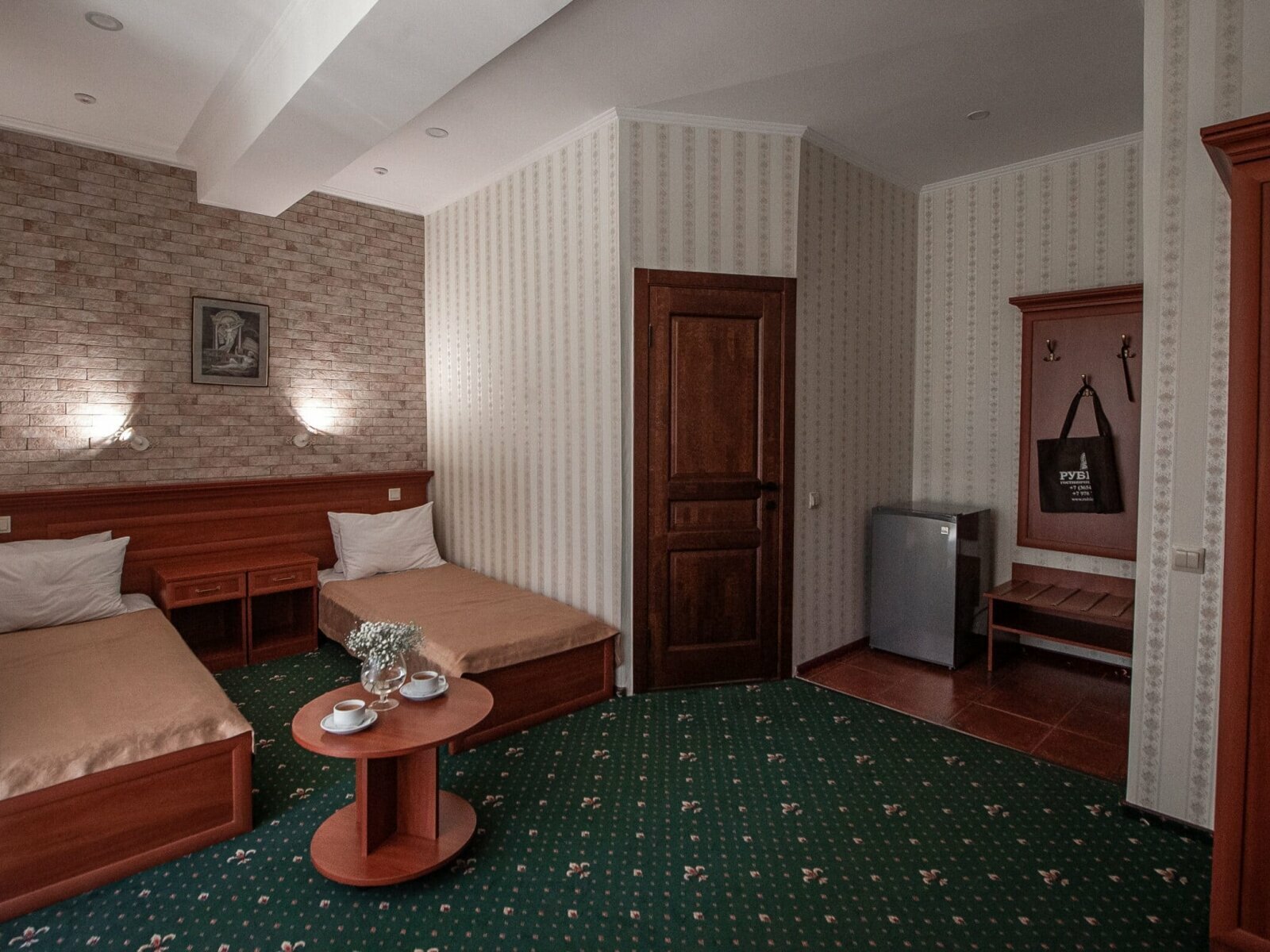 Стандарт с балконом