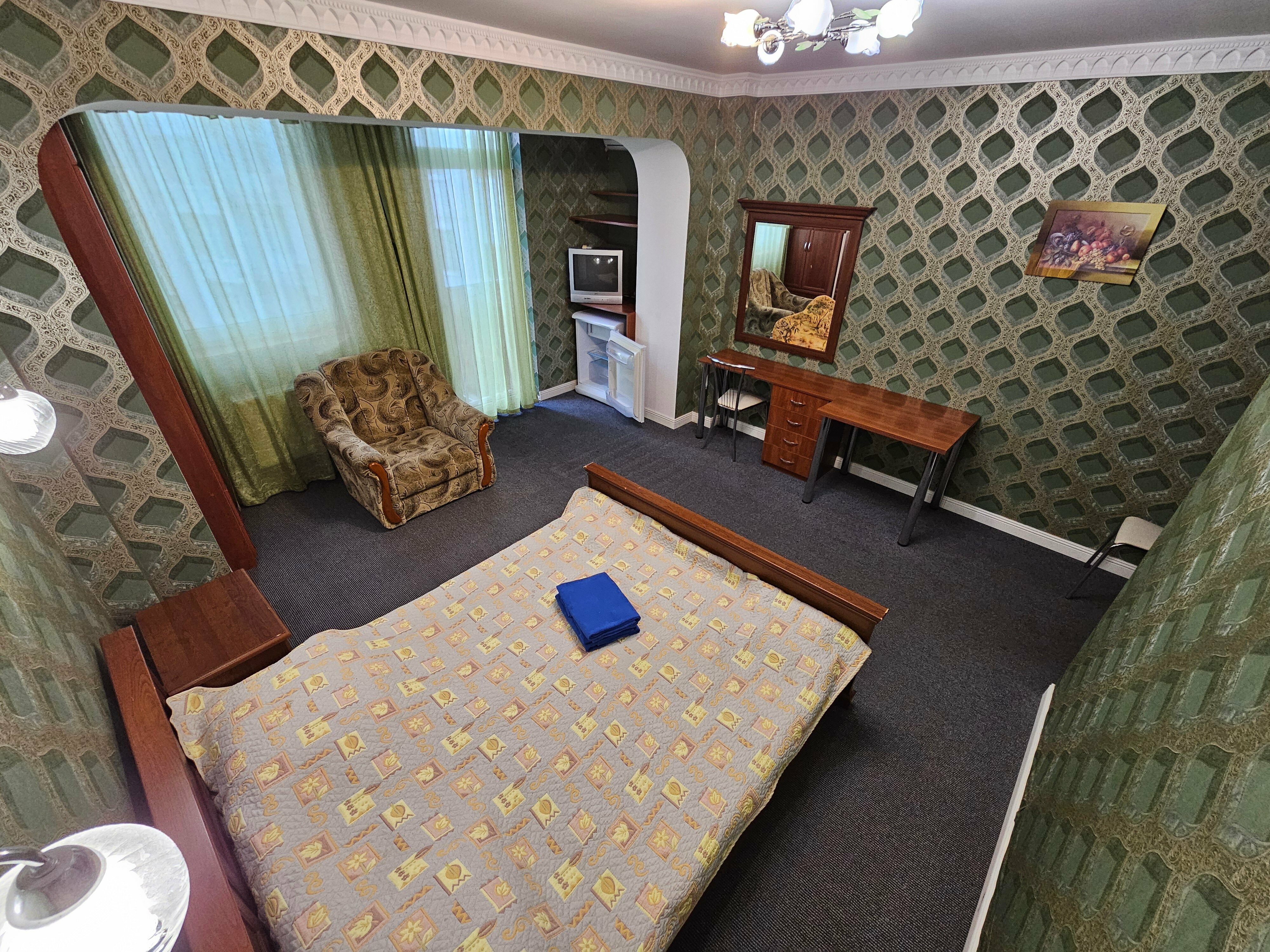 Стандартный двухместный с одной кроватью (без вида на море)