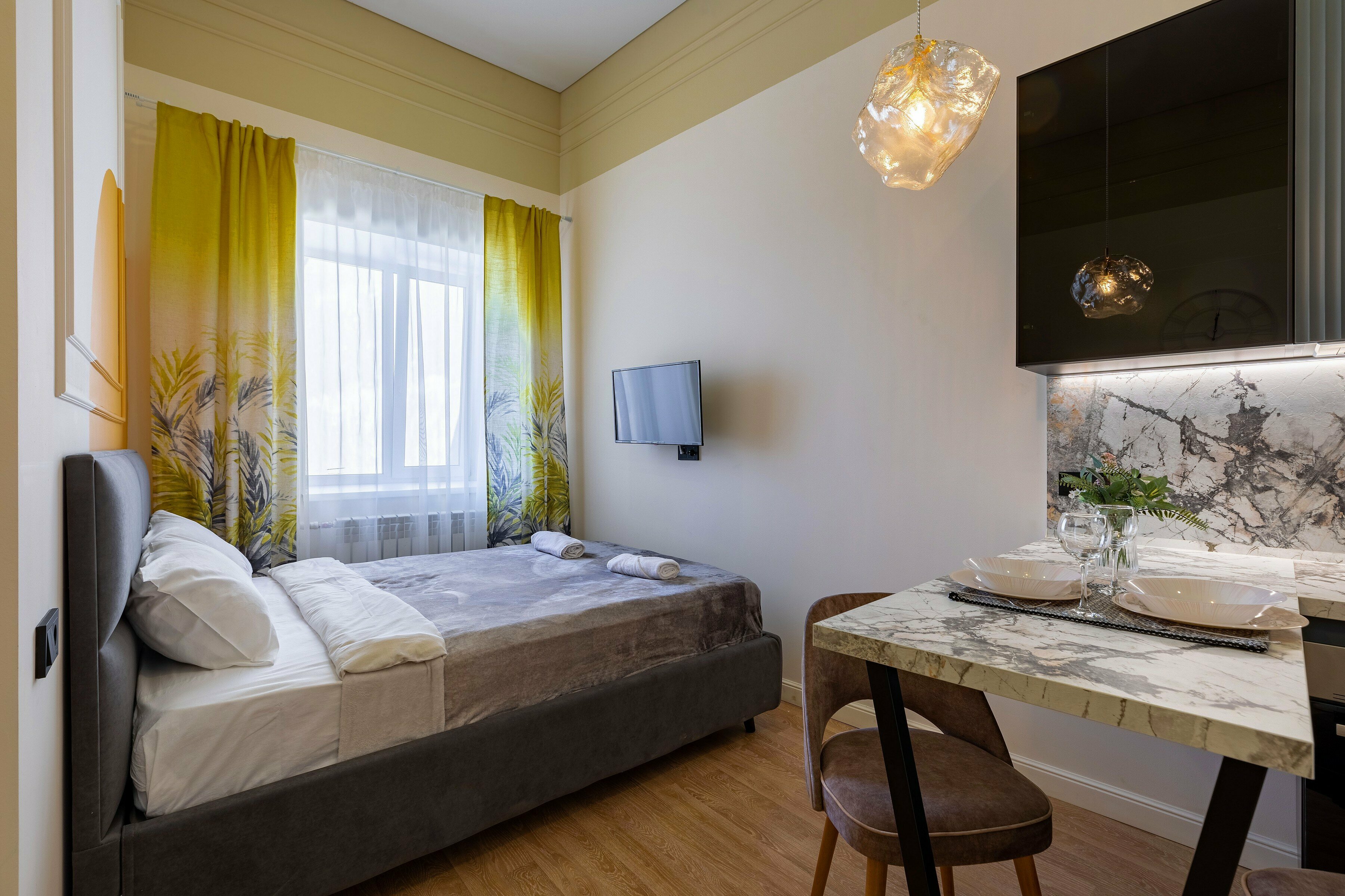 Номер Делюкс