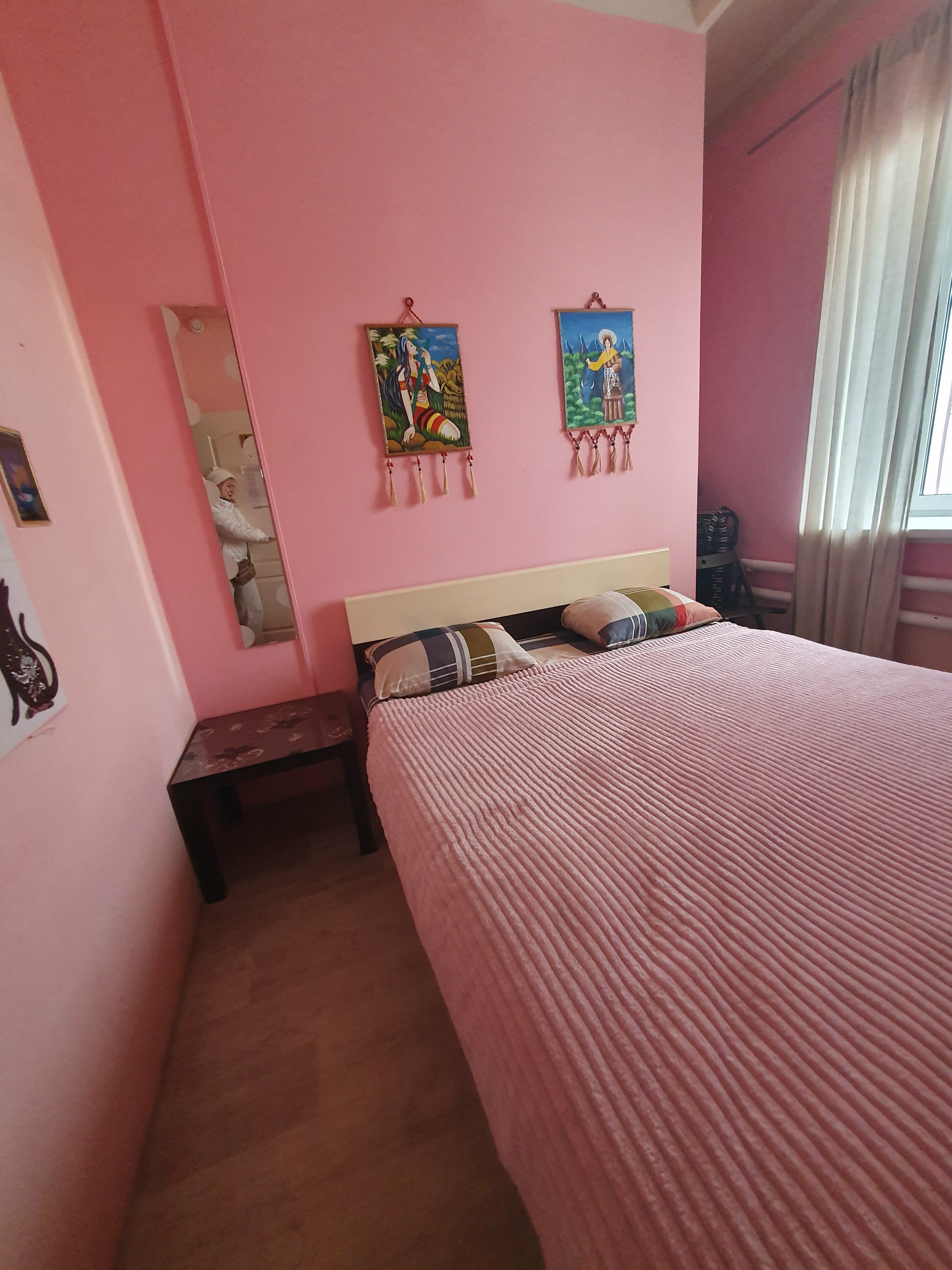 Двухместный номер с общей ванной комнатой