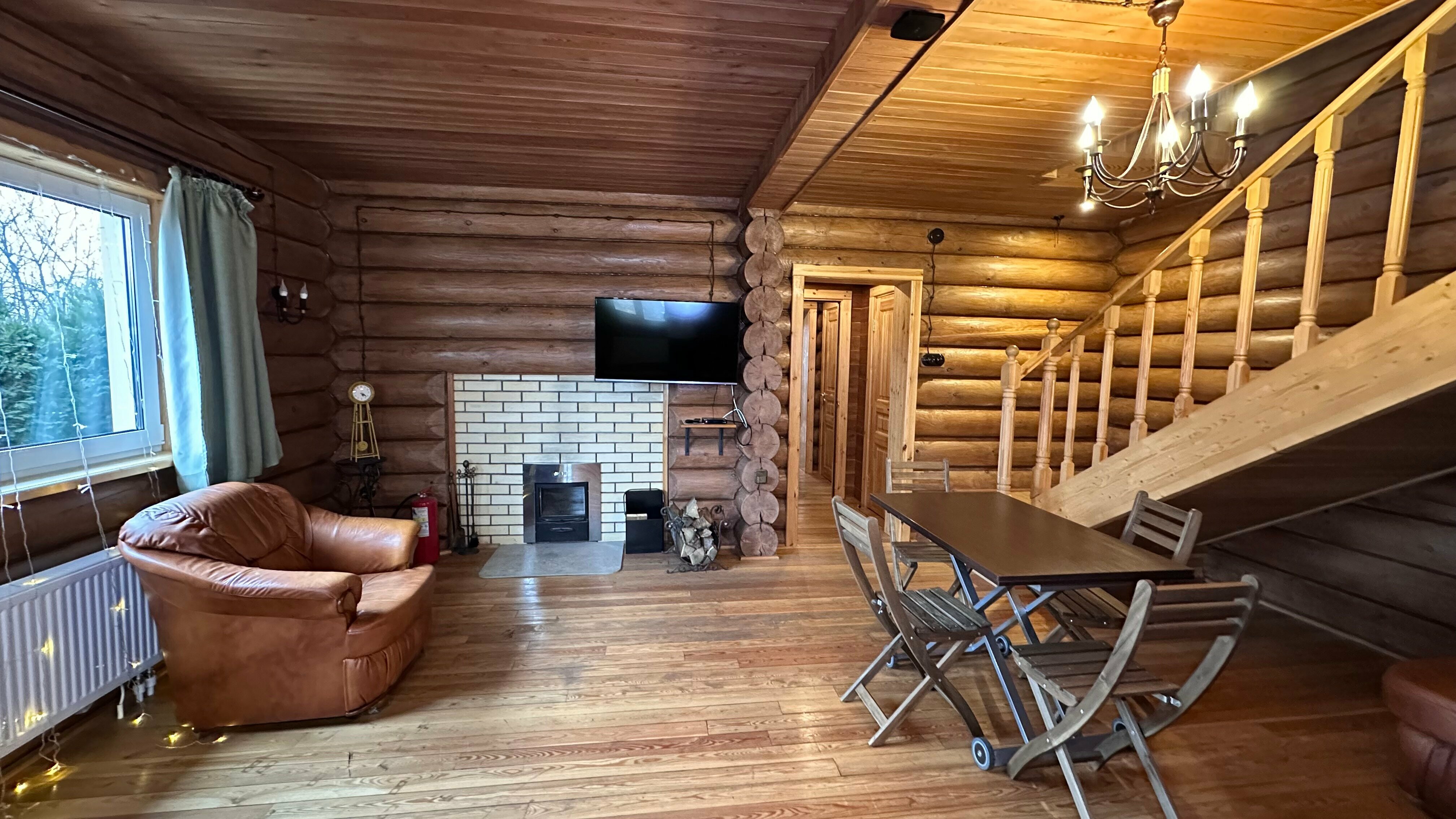 Дом из сруба №1 с камином и баней для 4-6 гостей