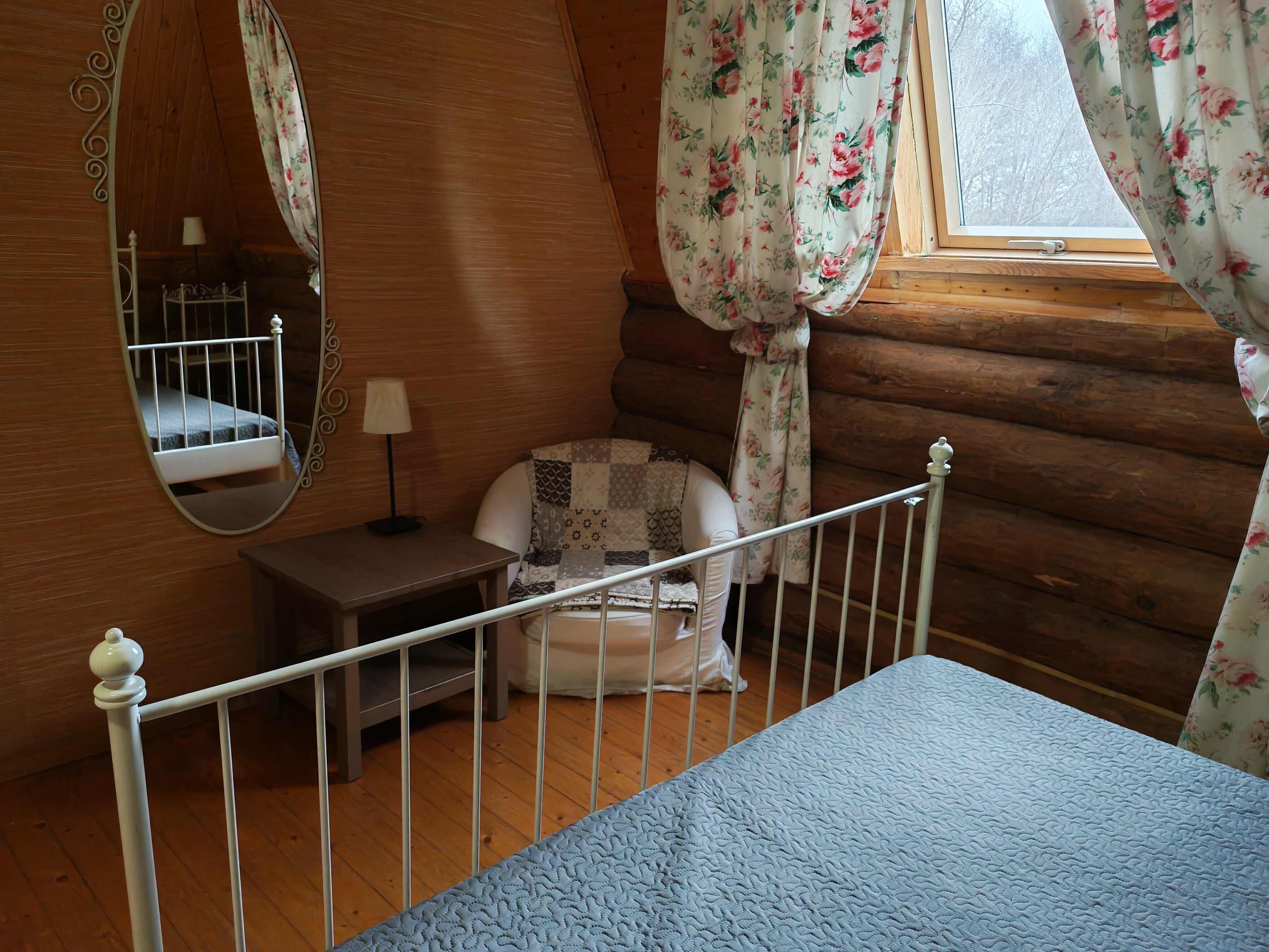 Двухместный номер с 1 кроватью или 2 отдельными кроватями и общей ванной комнатой