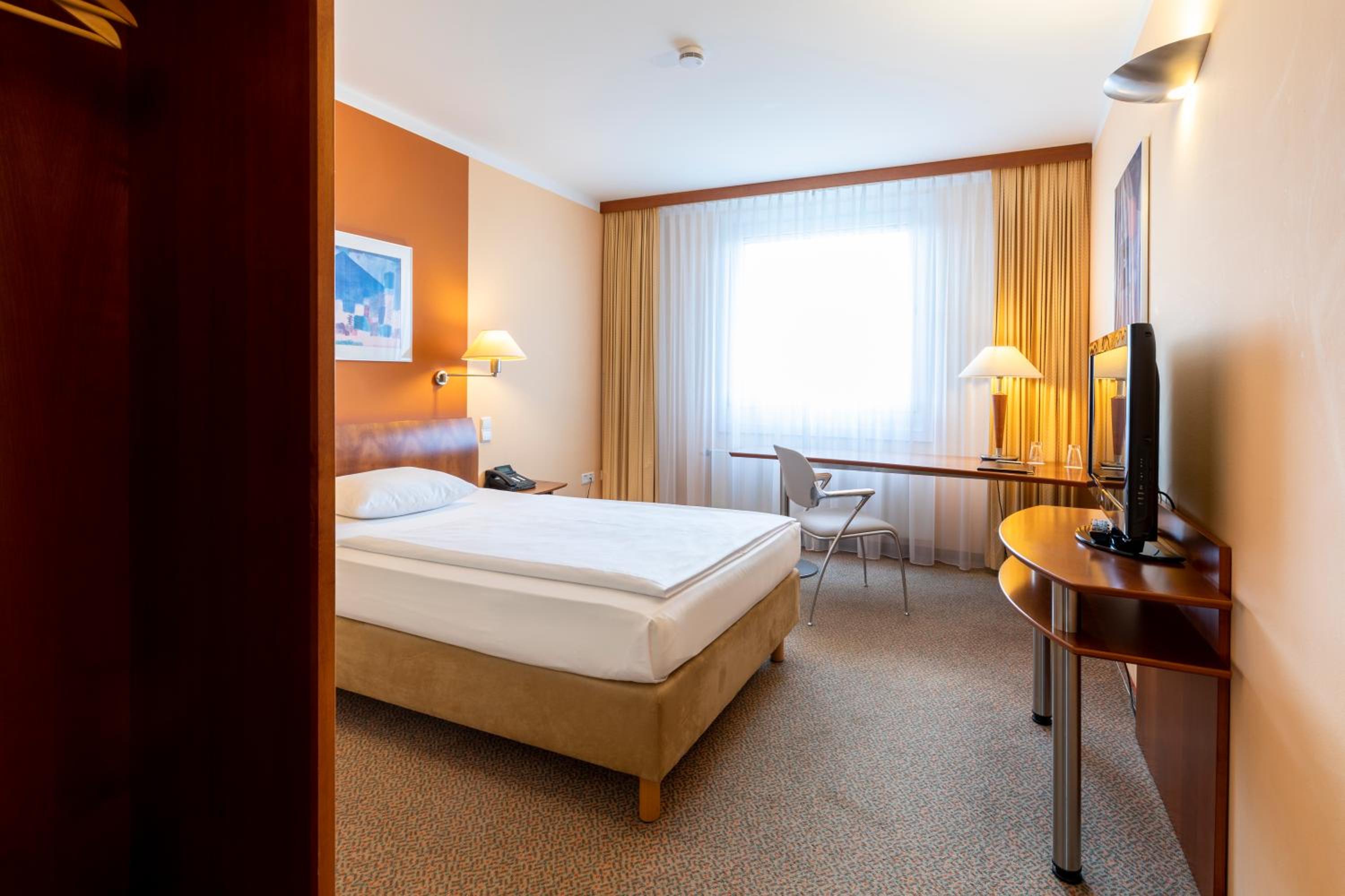 Classic Single Room