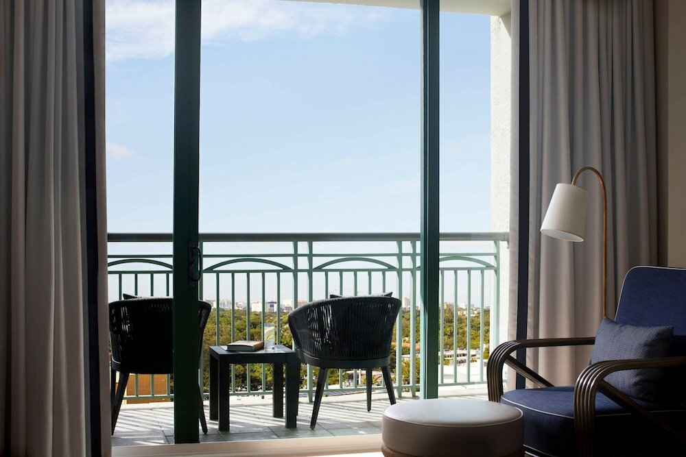 Bay View King, Guest room, 1 King, Bay view, High floor, Balcony
