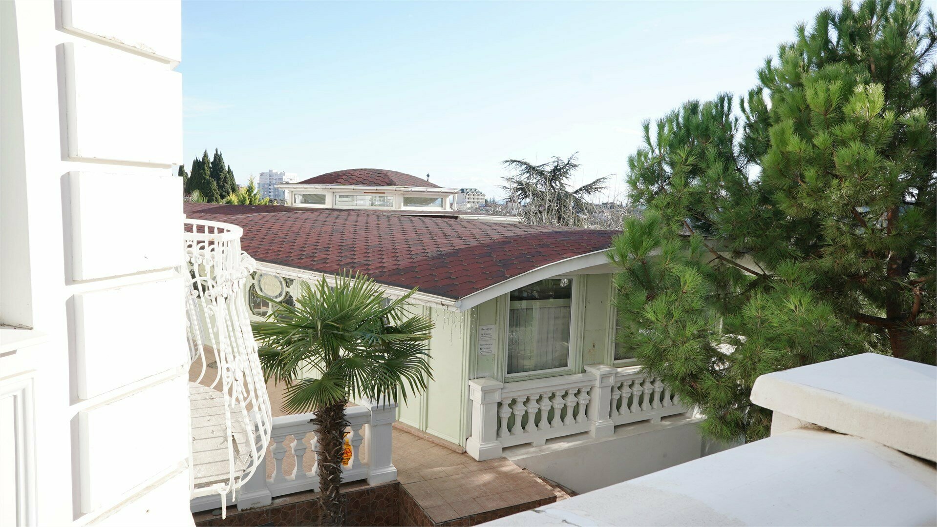 Стандарт с двориком