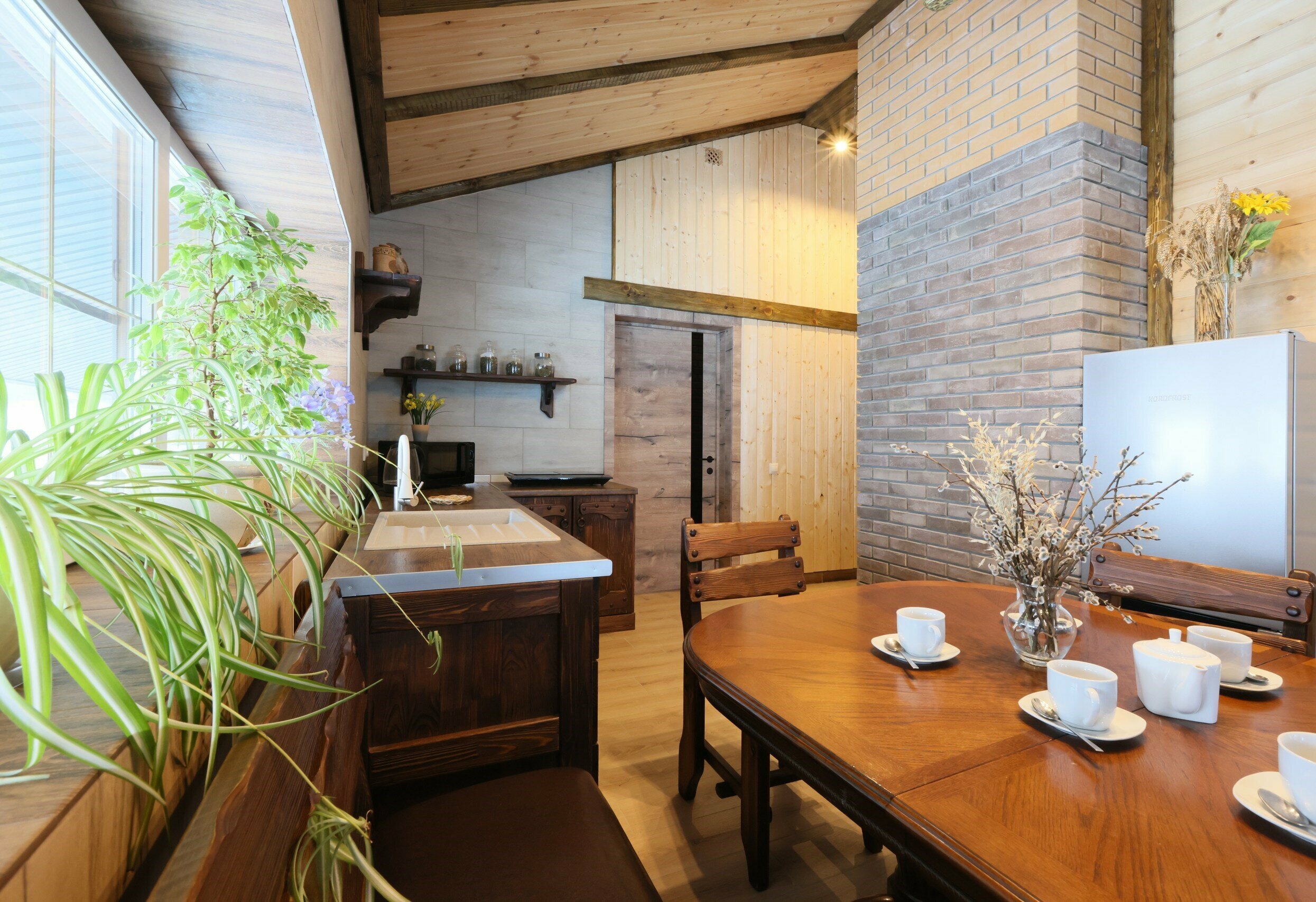 Дом с видом на озеро