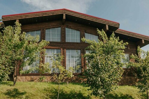 Коттедж с собственным бассейном в Видная Усадьба