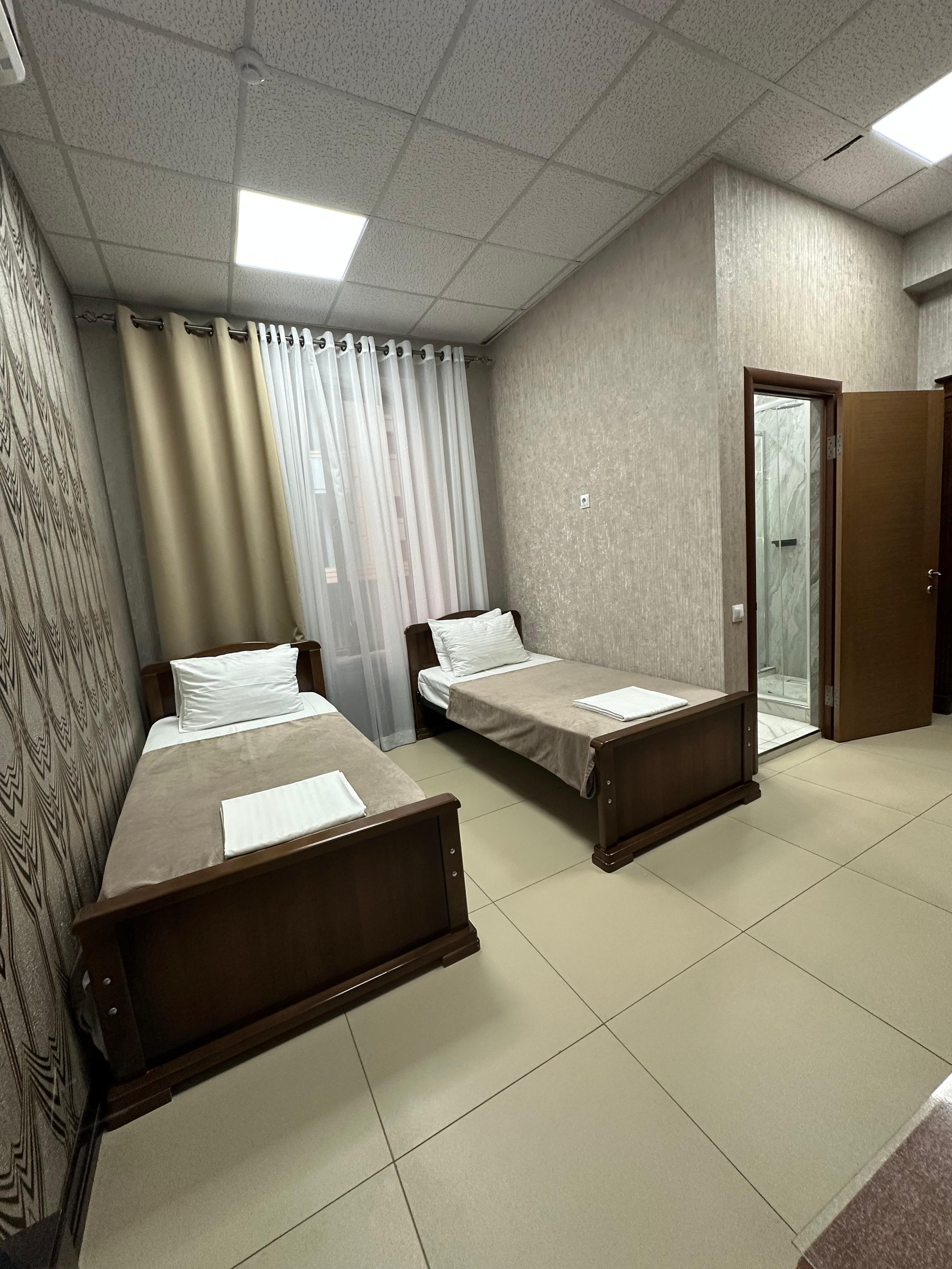 Стандартный двухместный номер с 1 кроватью или 2 отдельными кроватями и балконом