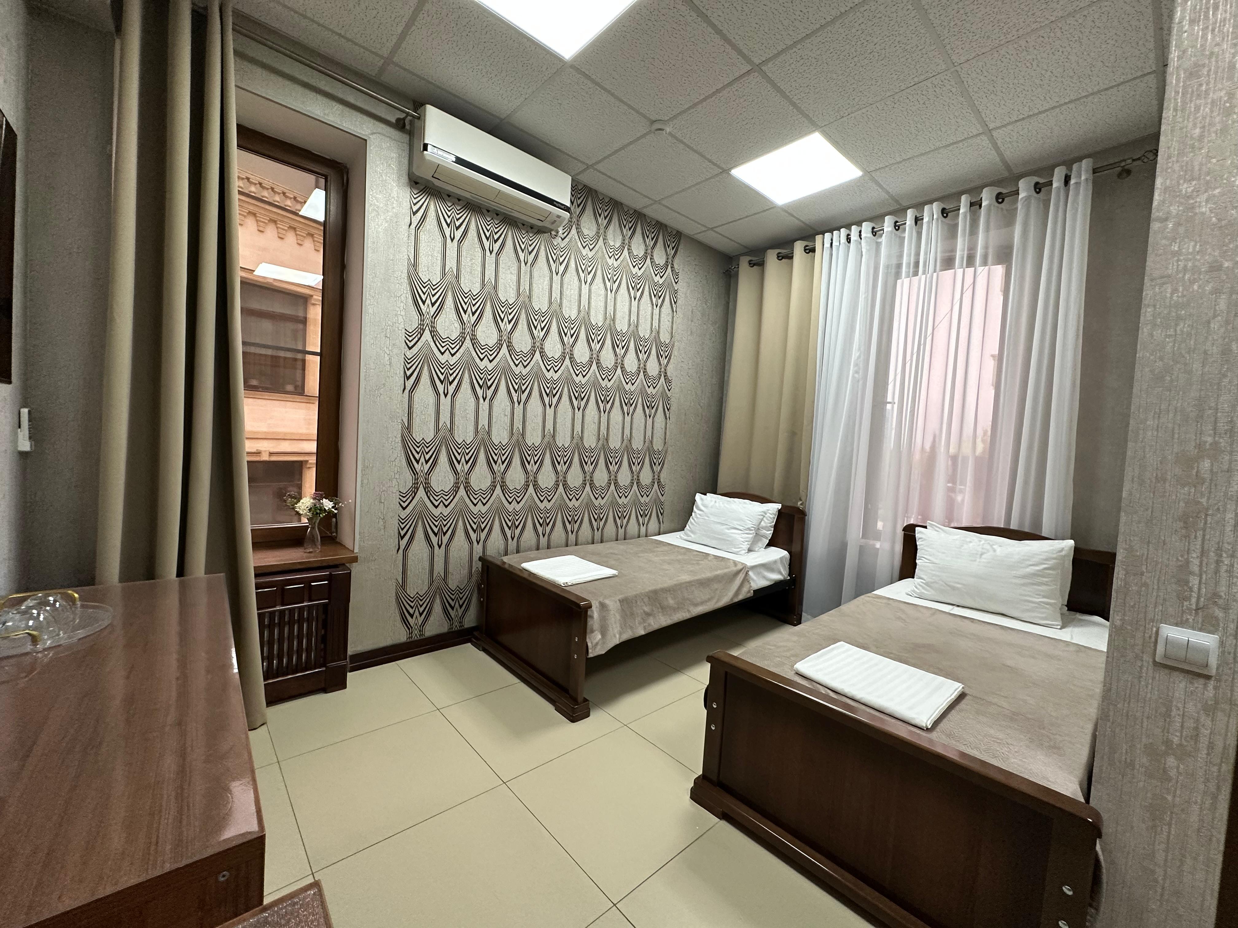 Стандартный двухместный номер с 1 кроватью или 2 отдельными кроватями и балконом