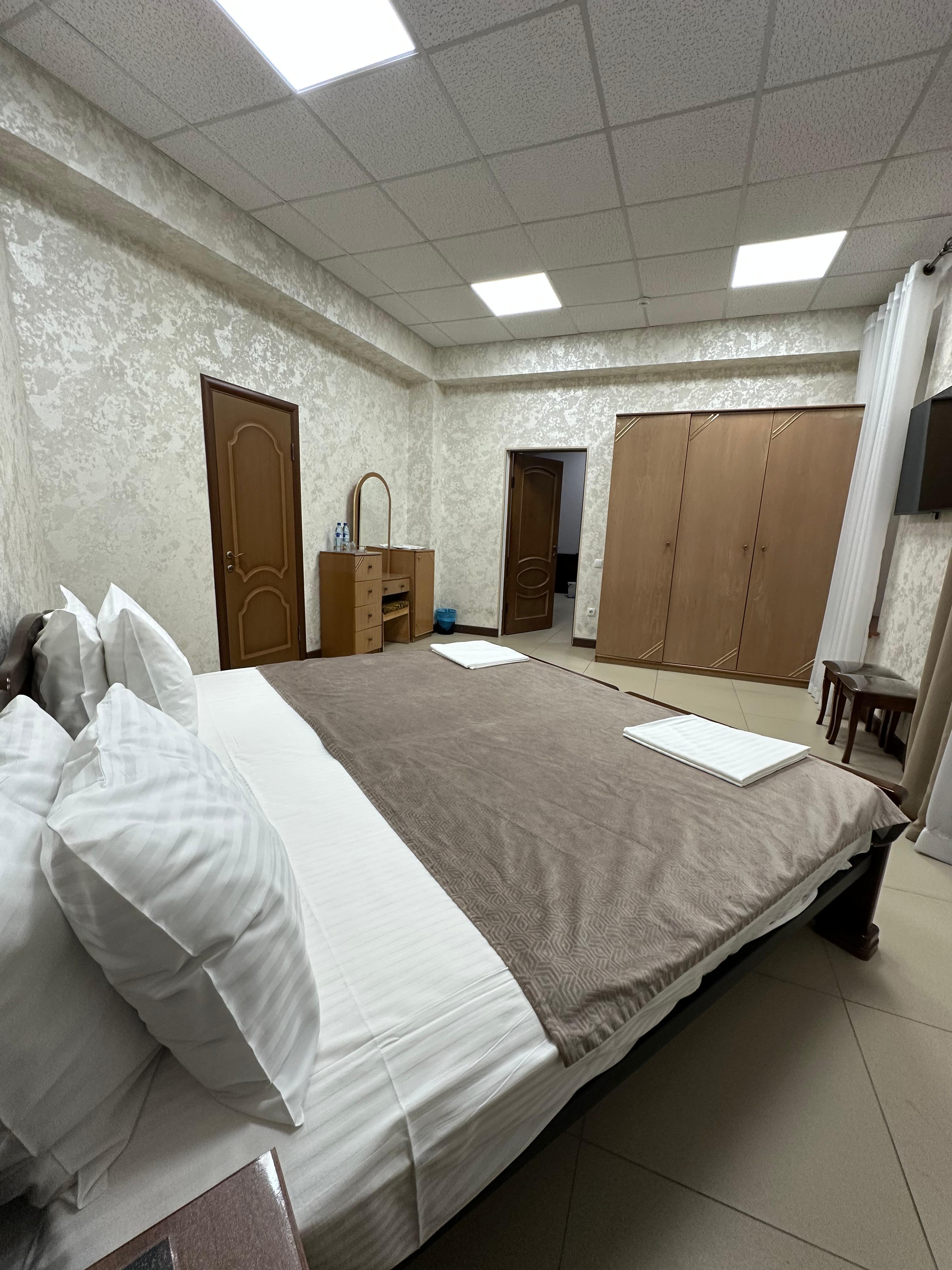 Стандартный двухместный номер с 1 кроватью или 2 отдельными кроватями и балконом