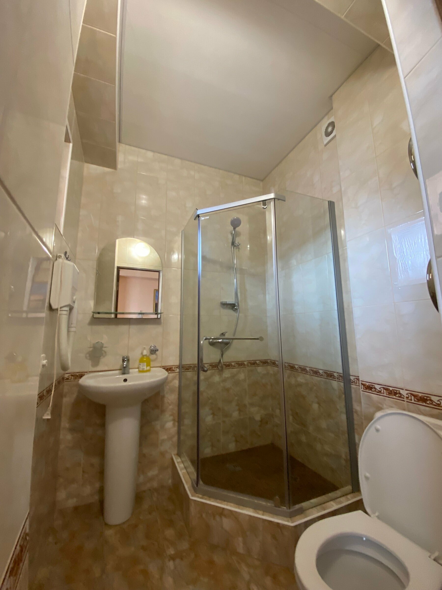 Классический трехместный номер