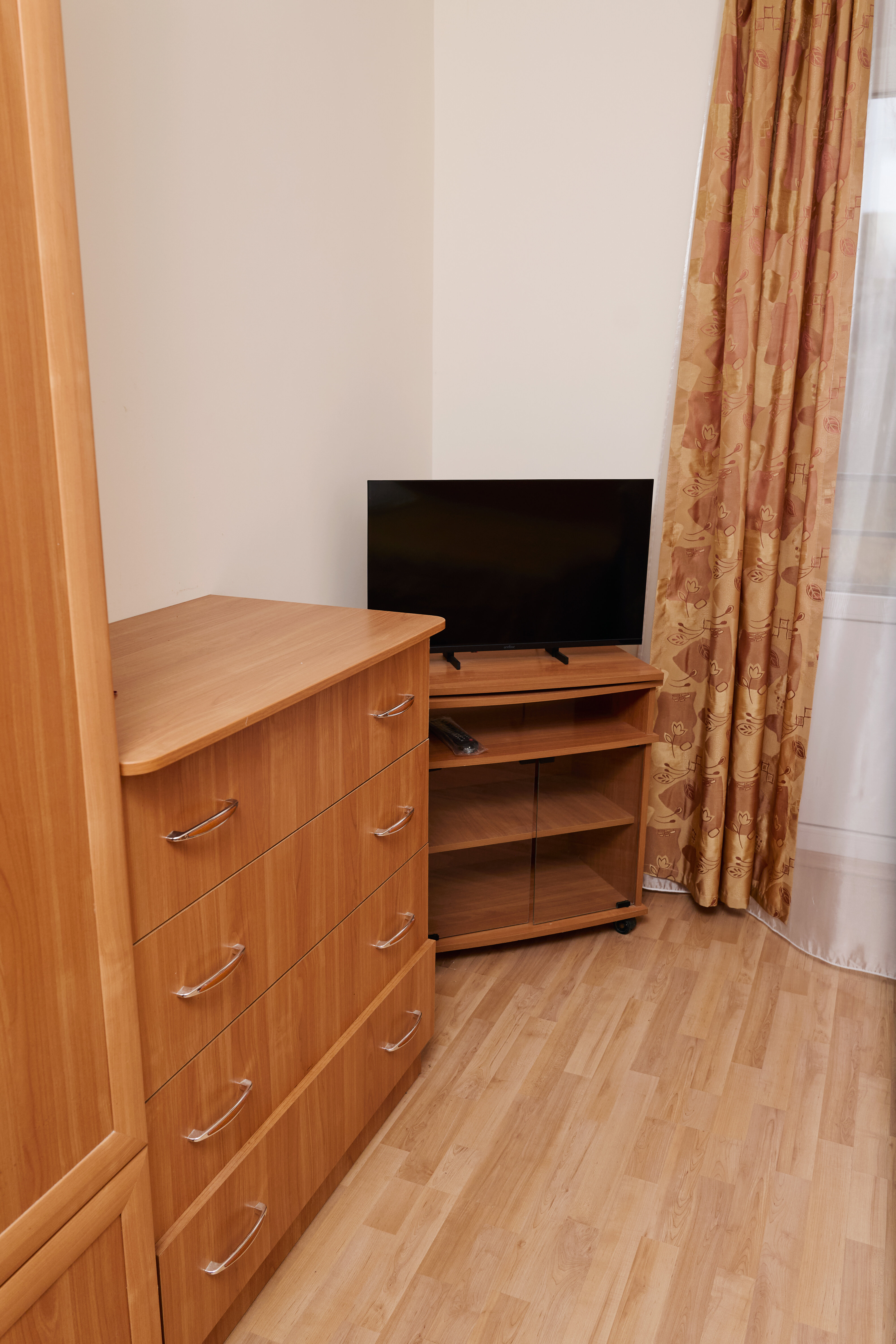 Полулюкс 2-1