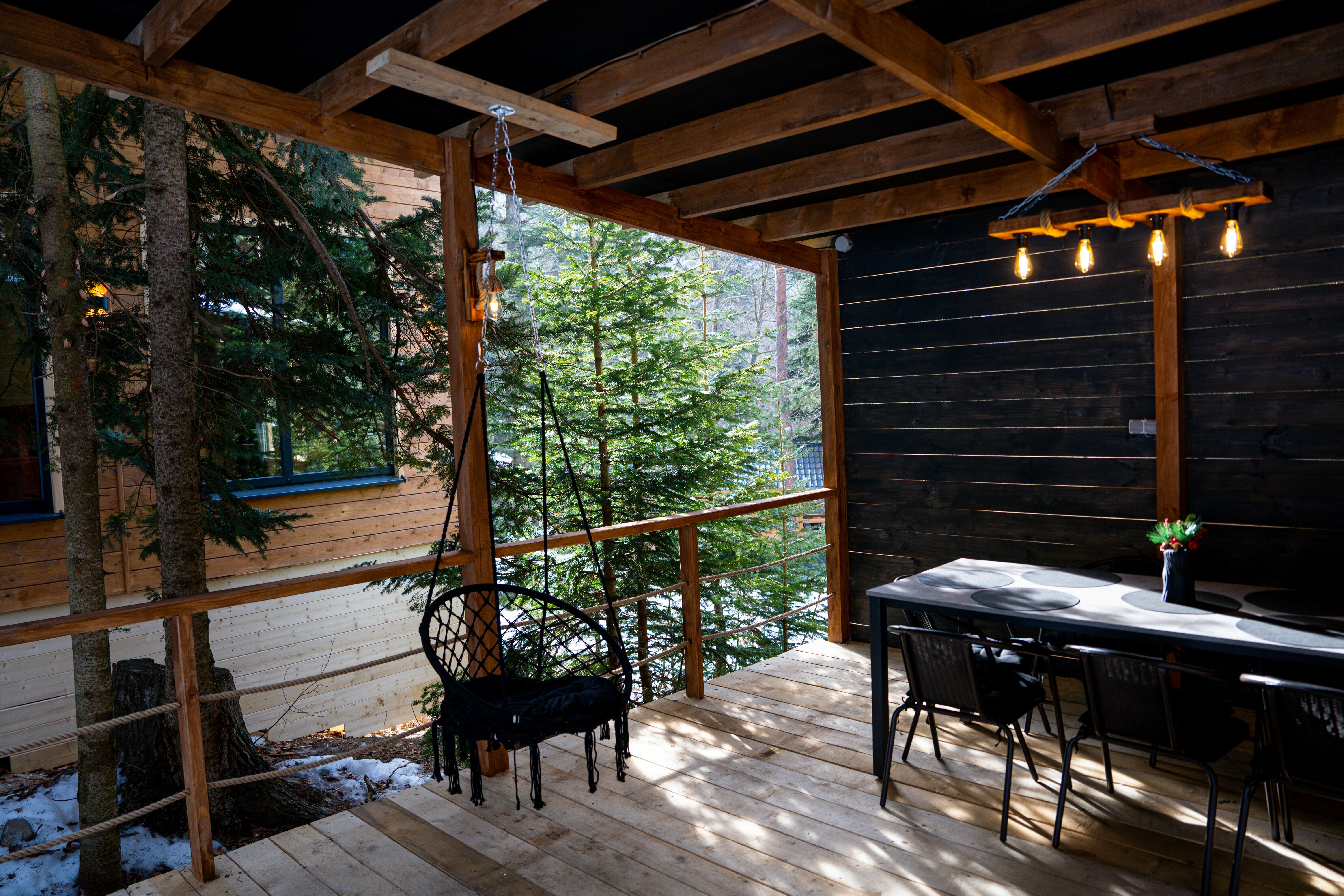 Шестиместный люкс с беседкой и мангальной зоной