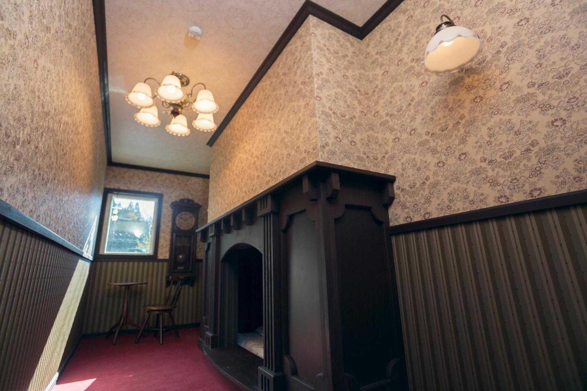 Single Room with Shared Bathroom - Asunaro