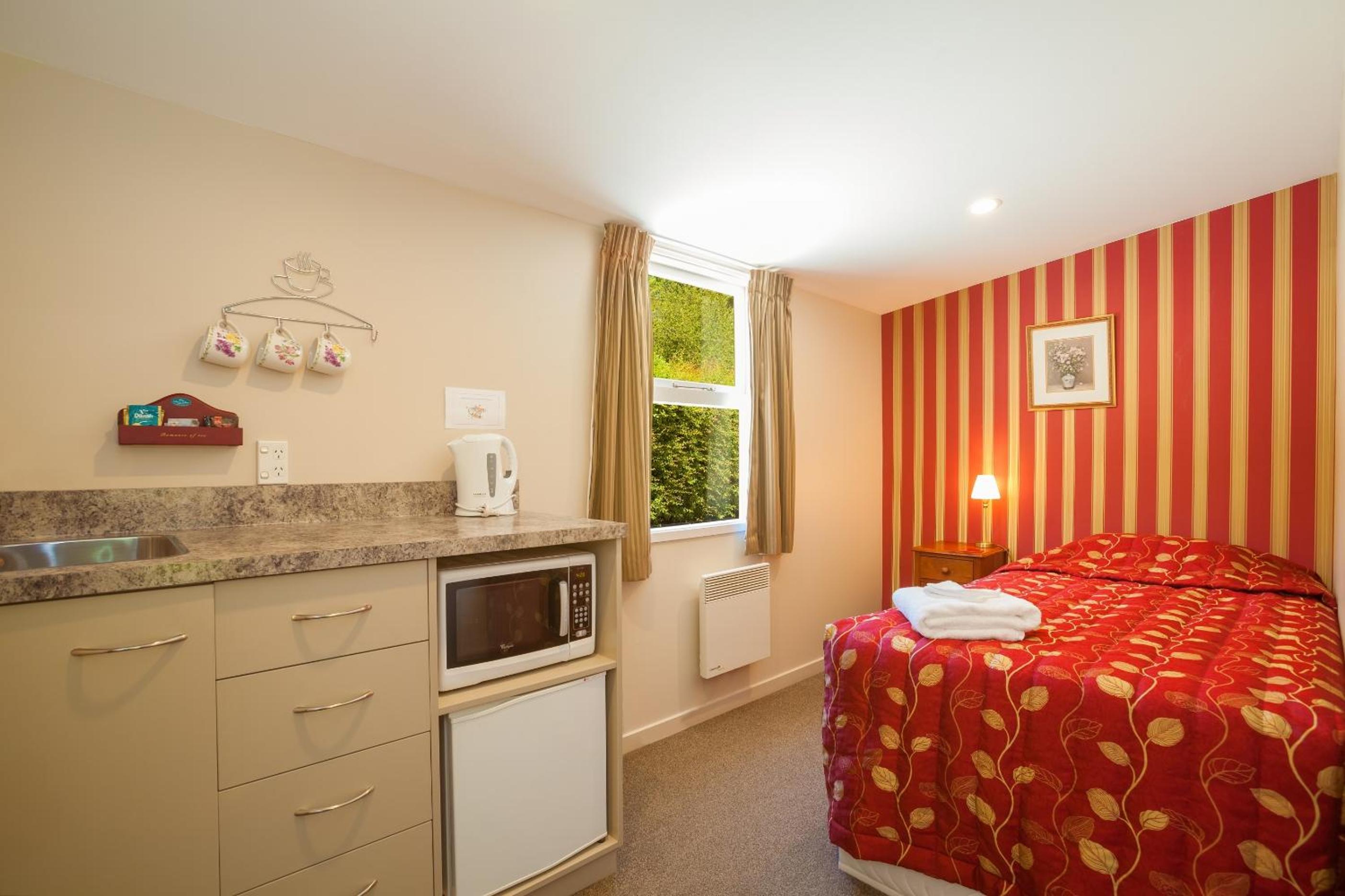 Standard Two-Bedroom Studio - Disability Access