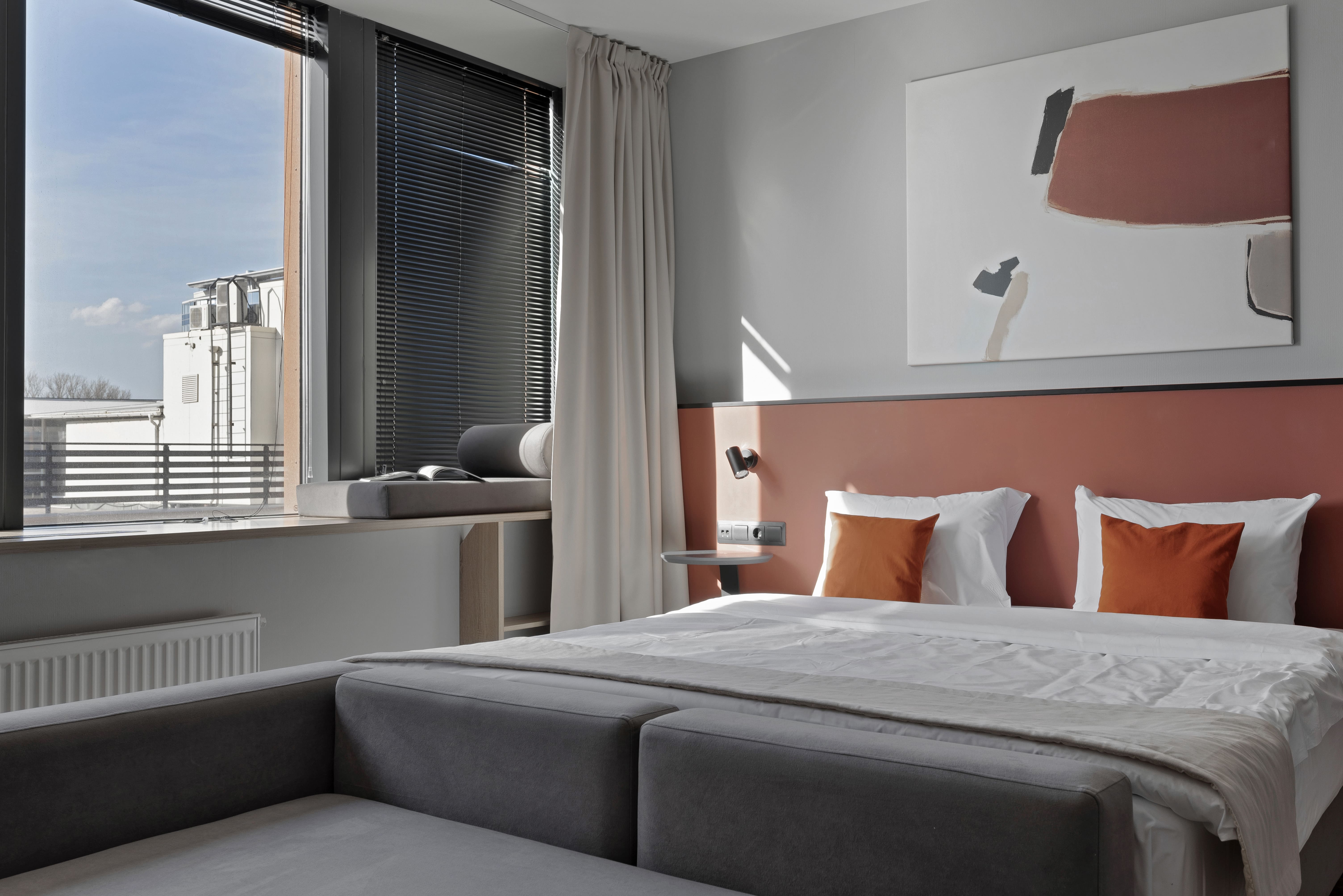 Улучшенный номер с кроватью размера «king-size»