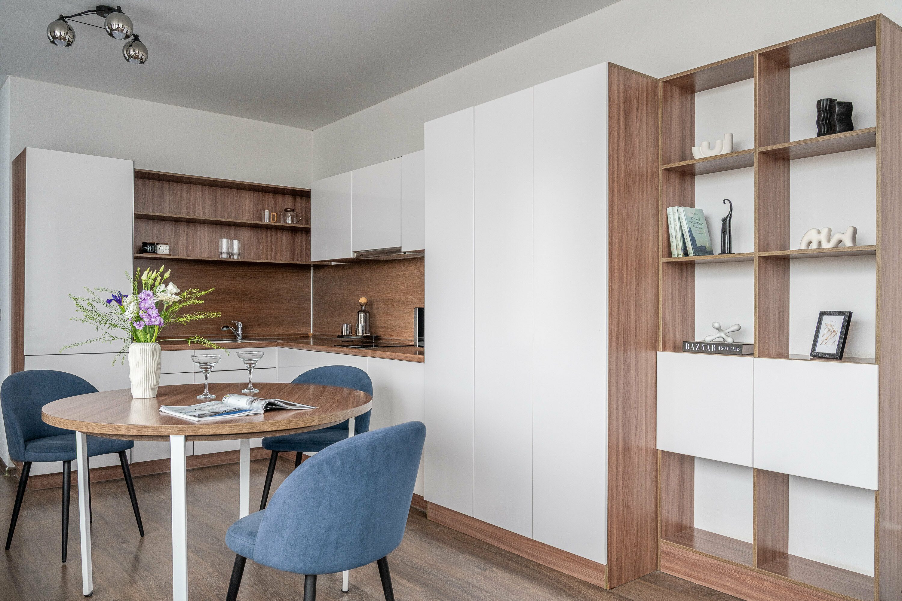 7. Номер с видом на центр города (17)