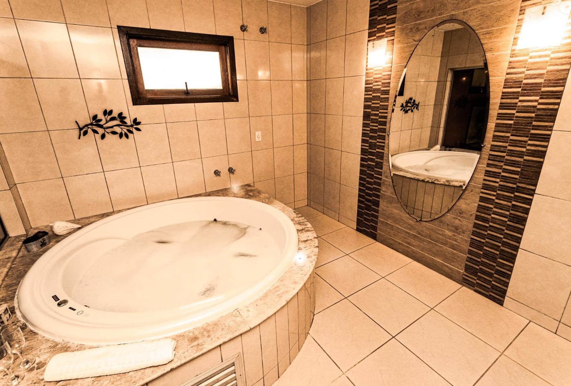 Chalé com Hidromassagem