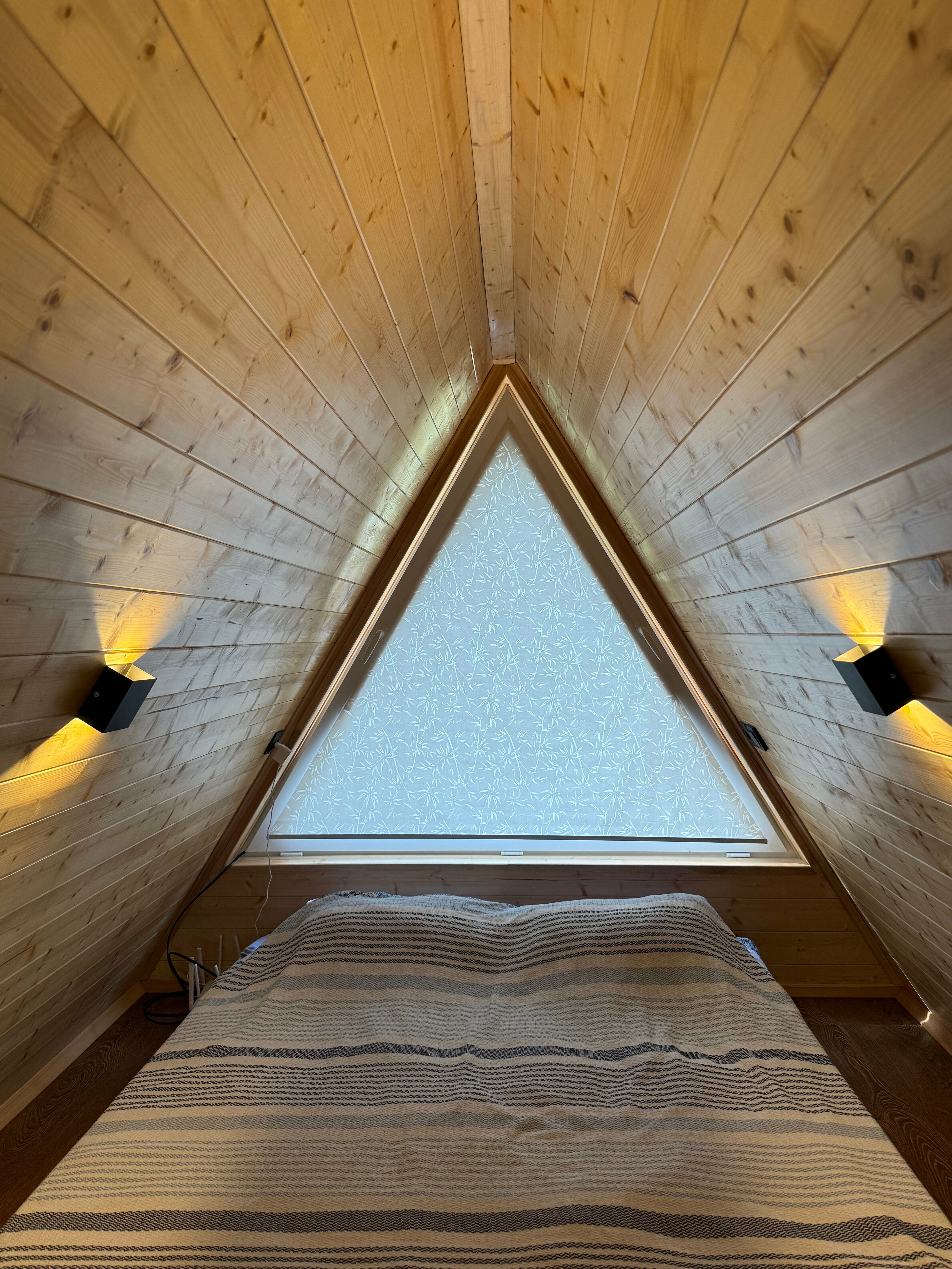 Семейный номер с видом на горы