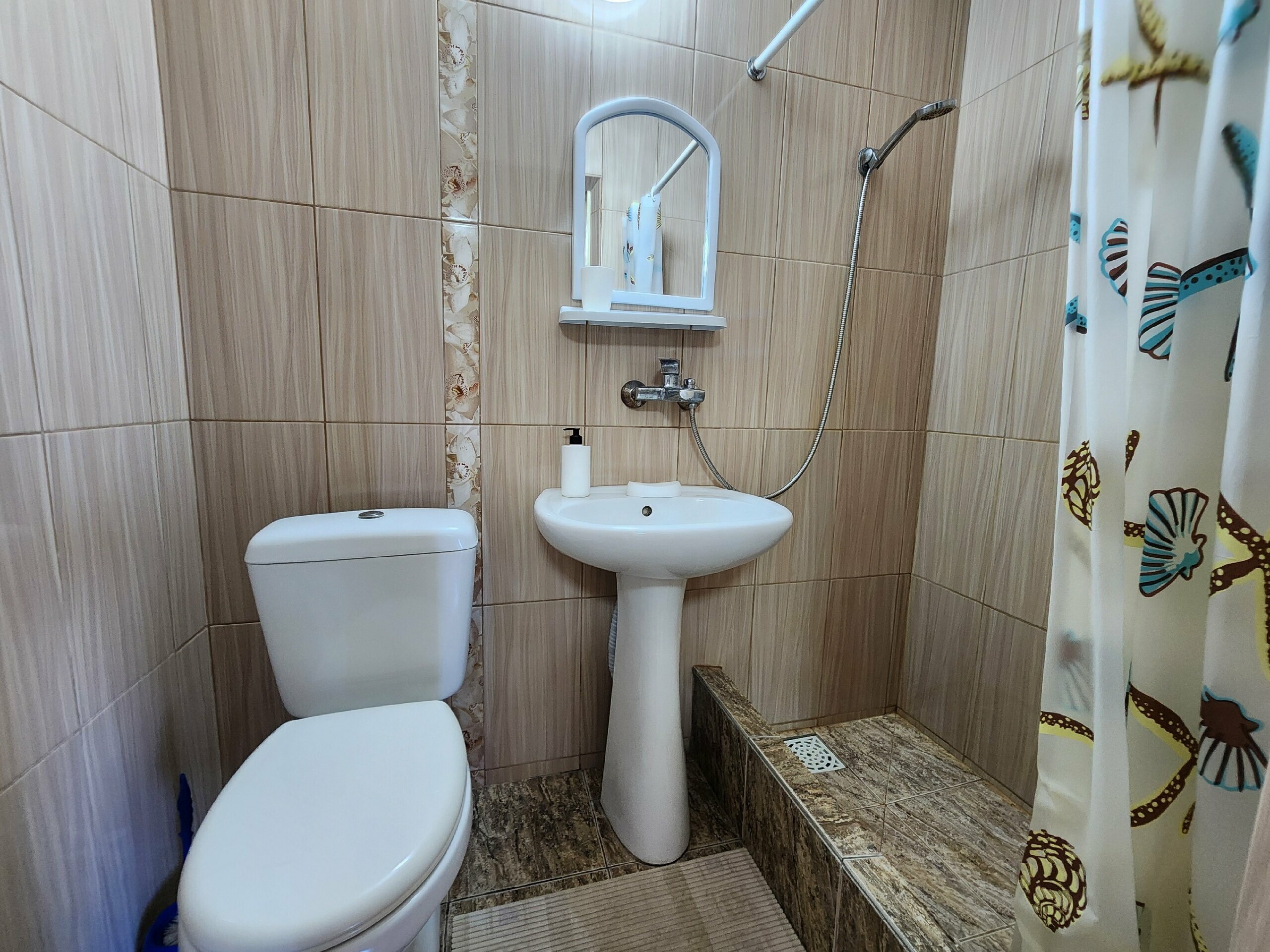 3х - 5ти местный с балконом