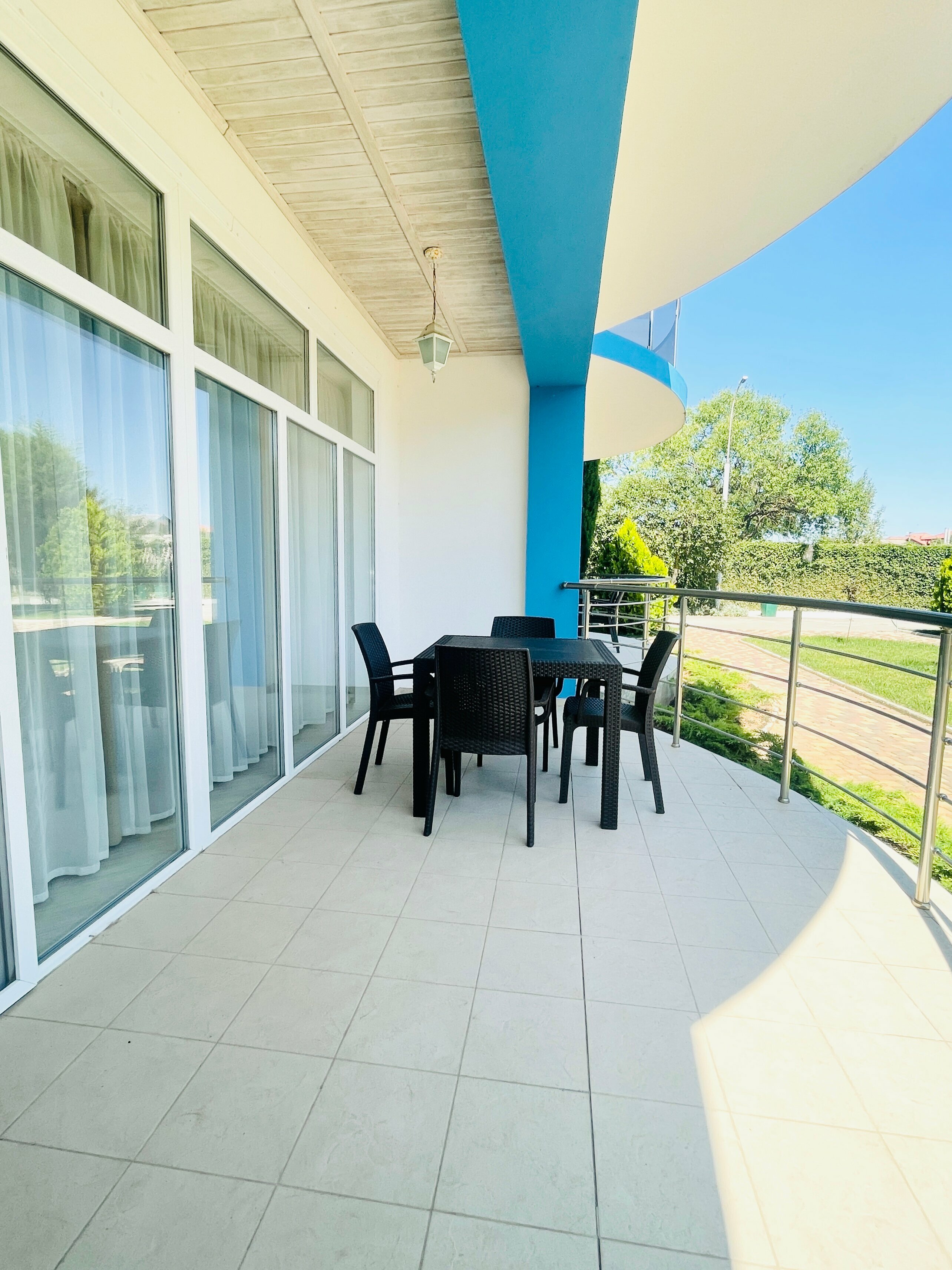 Апартаменты с балконом