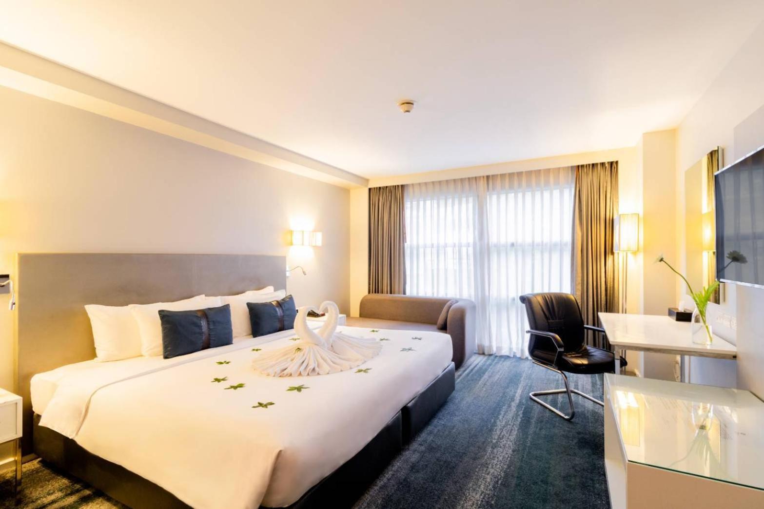 Superior King Room - Non-Smoking