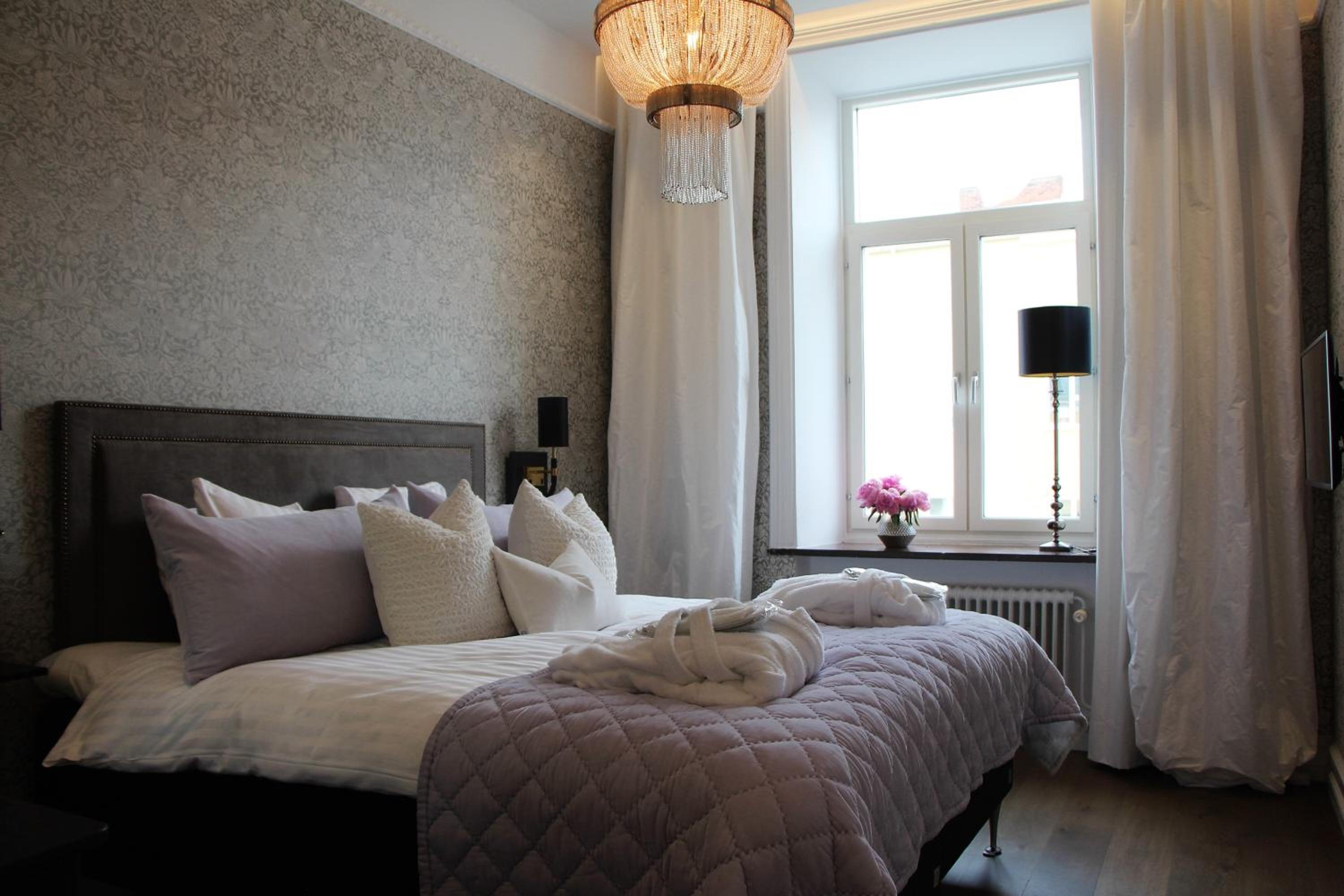 Suite with Balcony