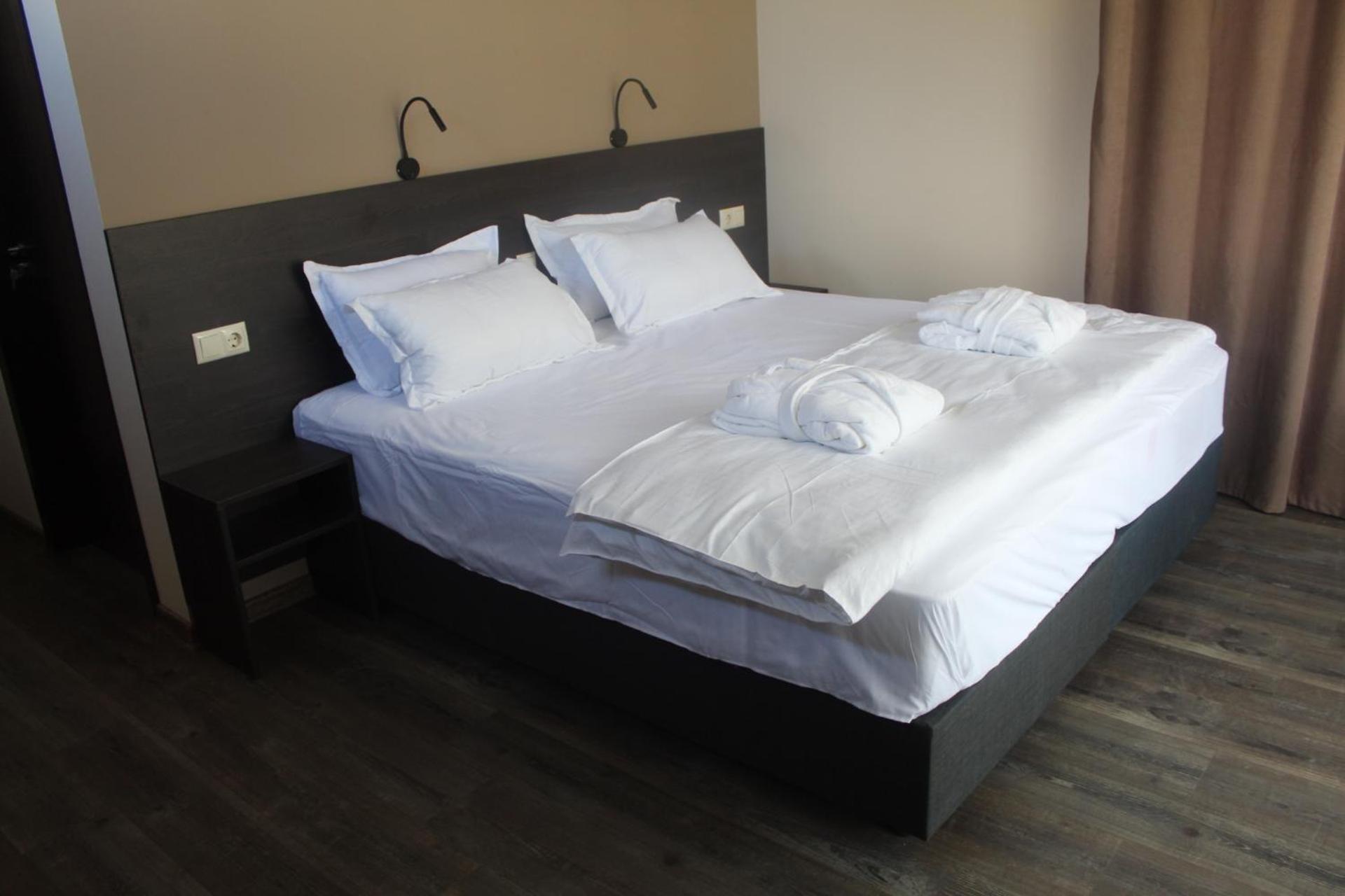 Double Or Twin Room With Mountain View