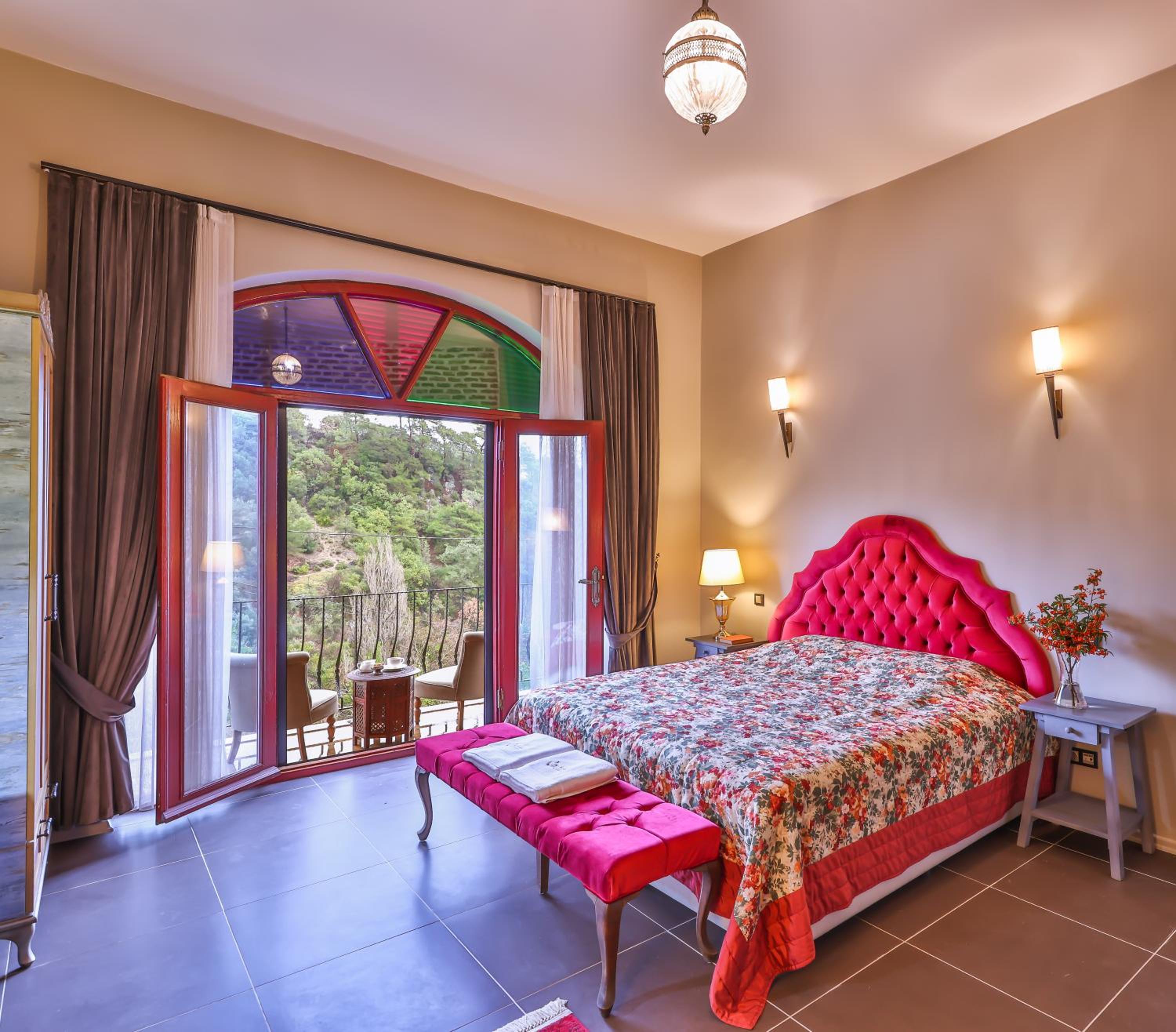 Deluxe Room with Balcony