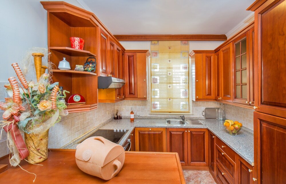 Classic Apartment, 2 Bedrooms, Kitchen