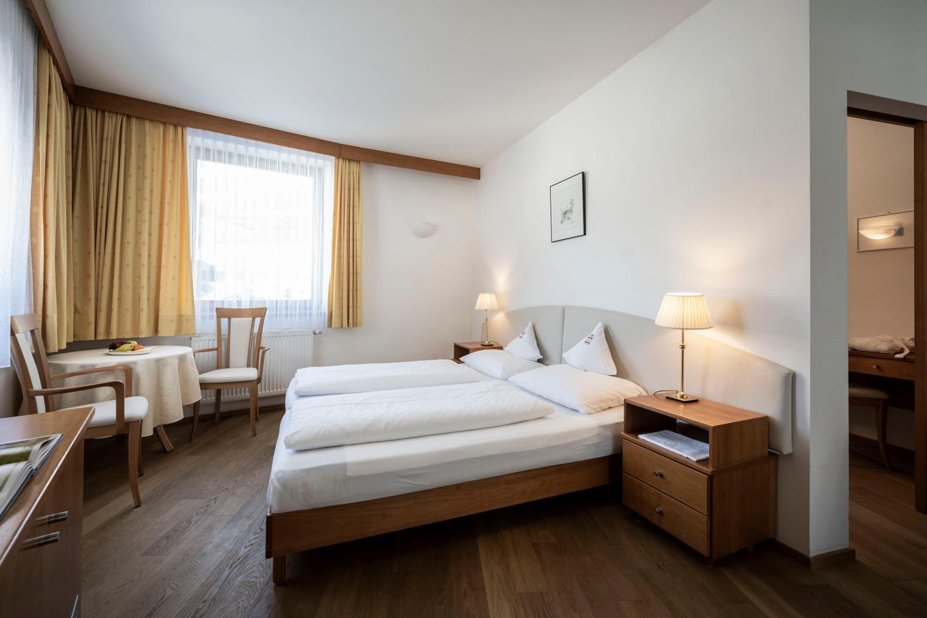 Family Room with Mountain View