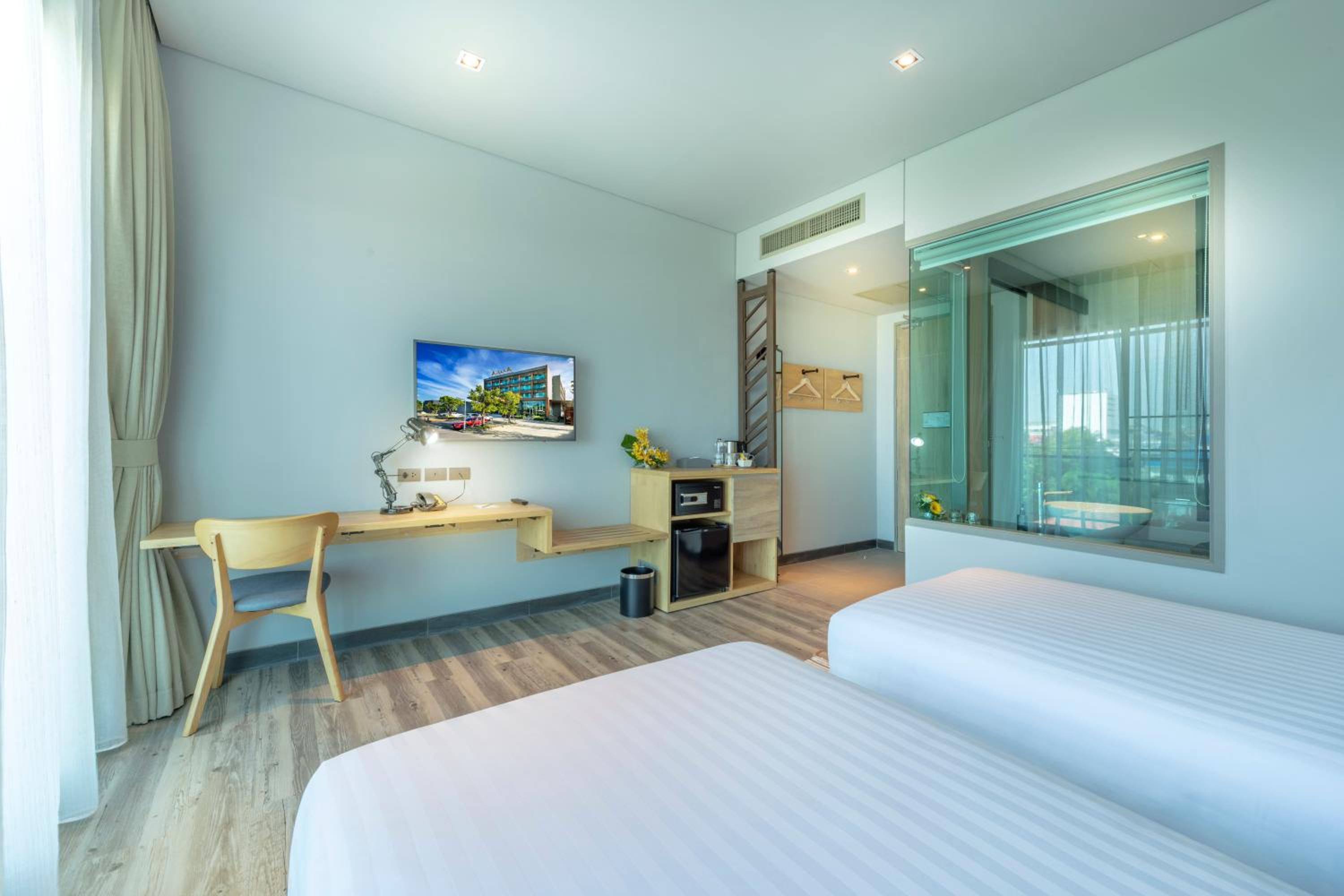 Superior Twin Room