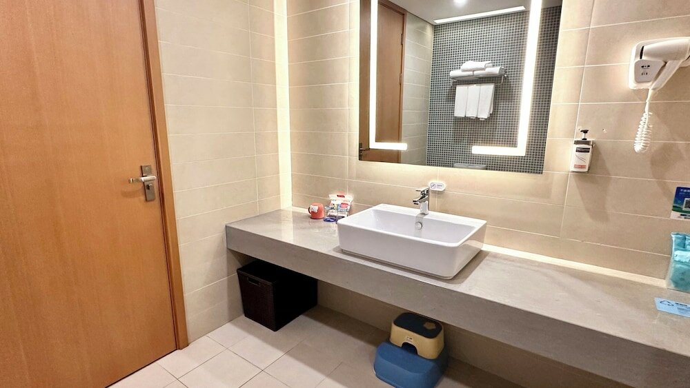 Suite, Multiple Beds