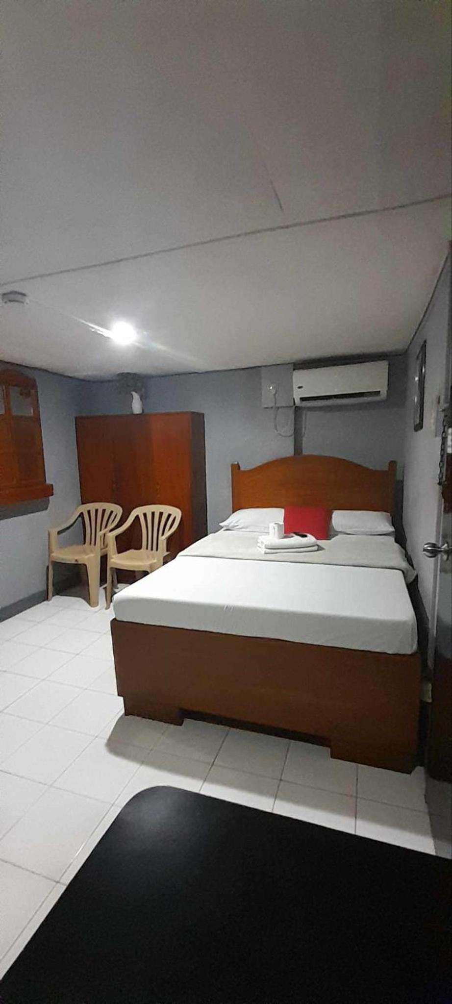Large Double or Twin Room