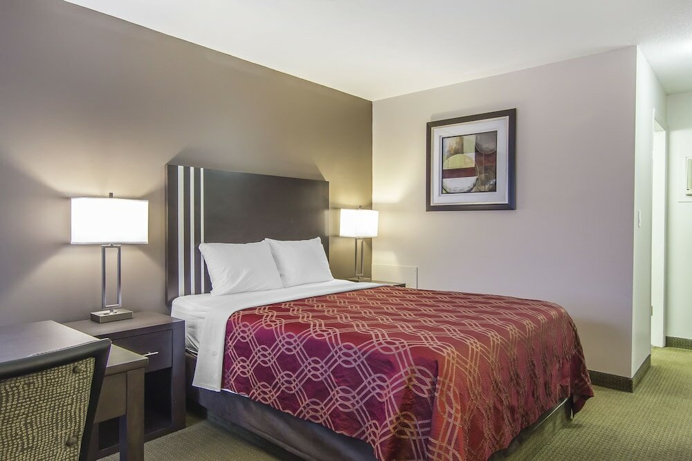 Standard Room, 1 Queen Bed, Non Smoking